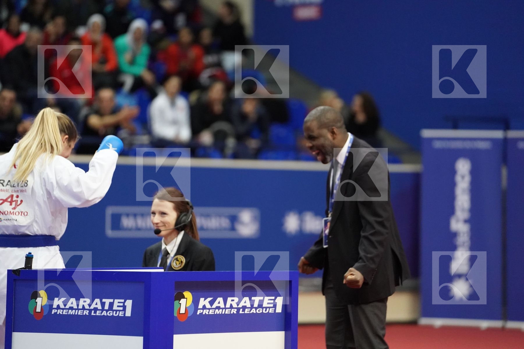 VASOVIC ANDRIJANA (SERBIA) vs SIVERT LAURA (FRANCE) in Senior Kumite Ð 61 Kg - Bronze bout