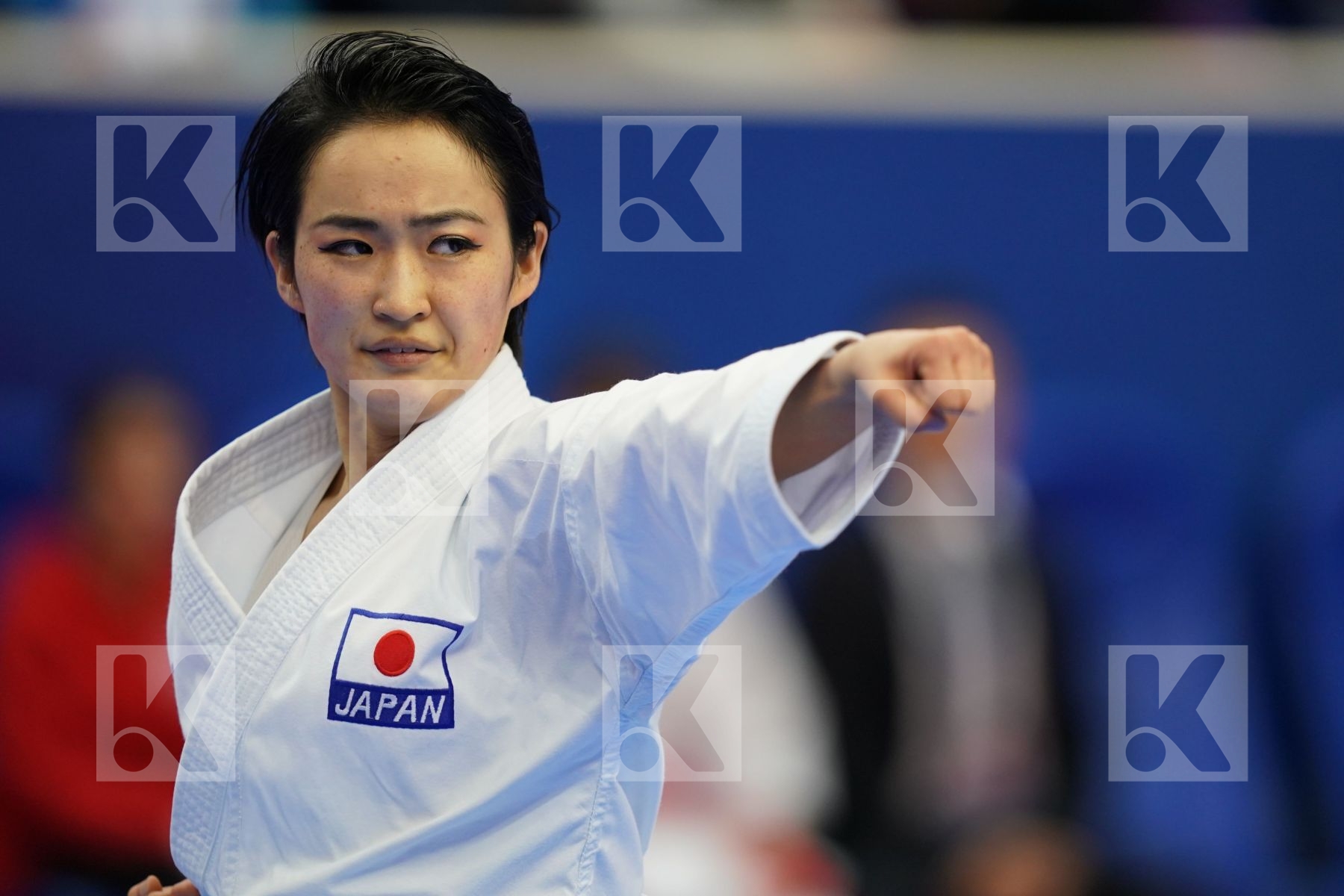 SHIMIZU KIYOU (JAPAN) in Senior Female Kata - Gold bout