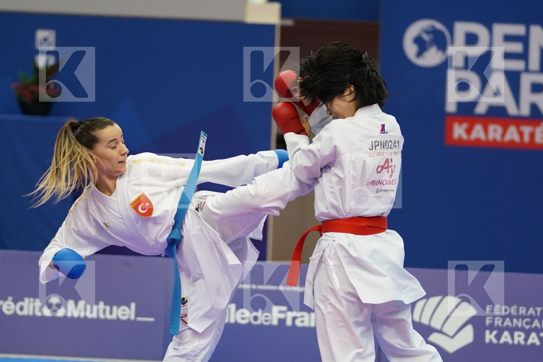 MIYAHARA MIHO (JAPAN) vs OZCELIK ARAPOGLU SERAP (TURKEY) in Senior Kumite -50 Kg - Gold bout