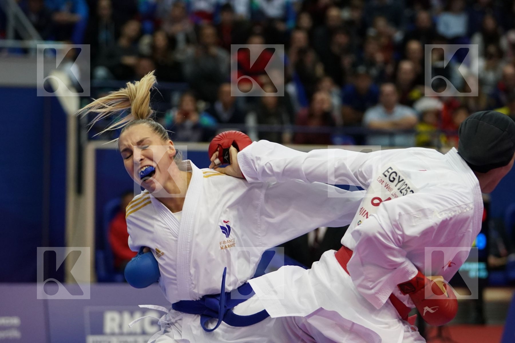 LOTFY GIANA (EGYPT) vs PHILIPPE GWENDOLINE (FRANCE) in Senior Kumite Ð 61 Kg - Gold bout