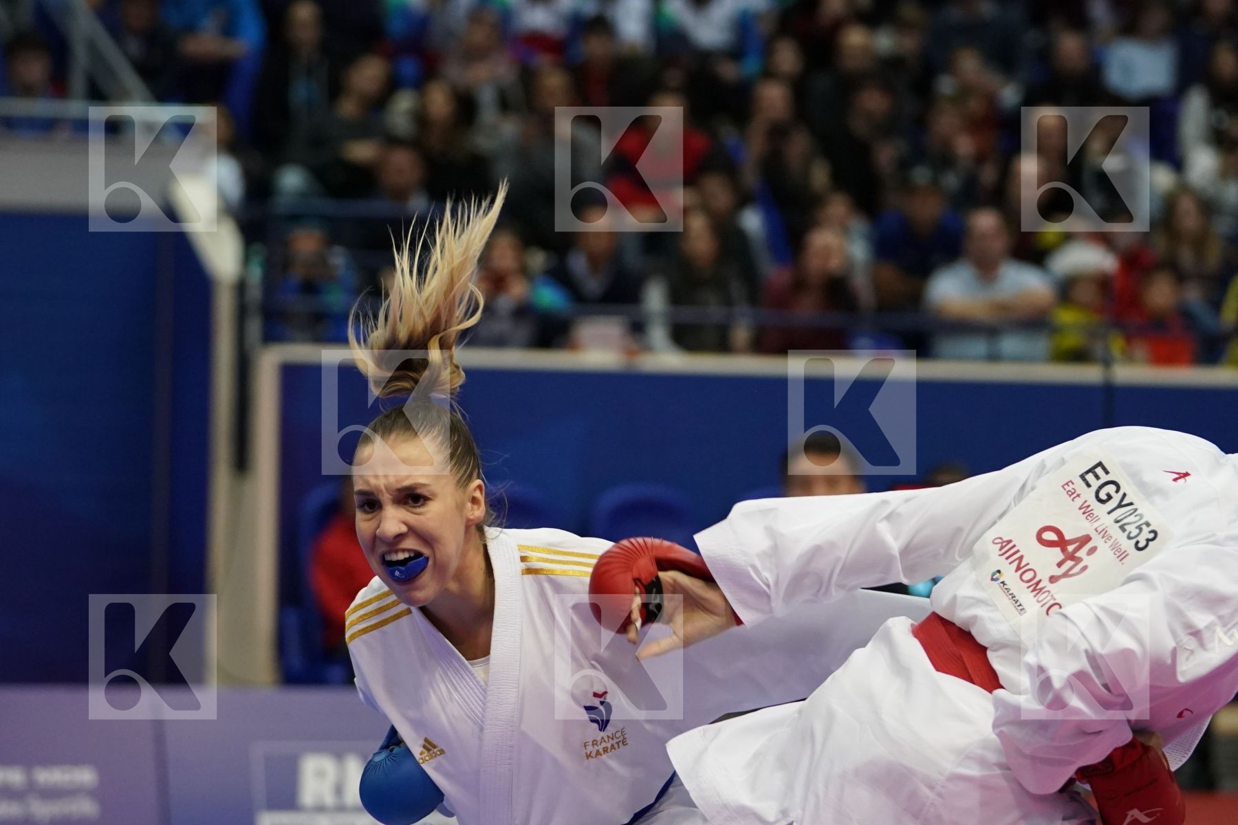 LOTFY GIANA (EGYPT) vs PHILIPPE GWENDOLINE (FRANCE) in Senior Kumite Ð 61 Kg - Gold bout