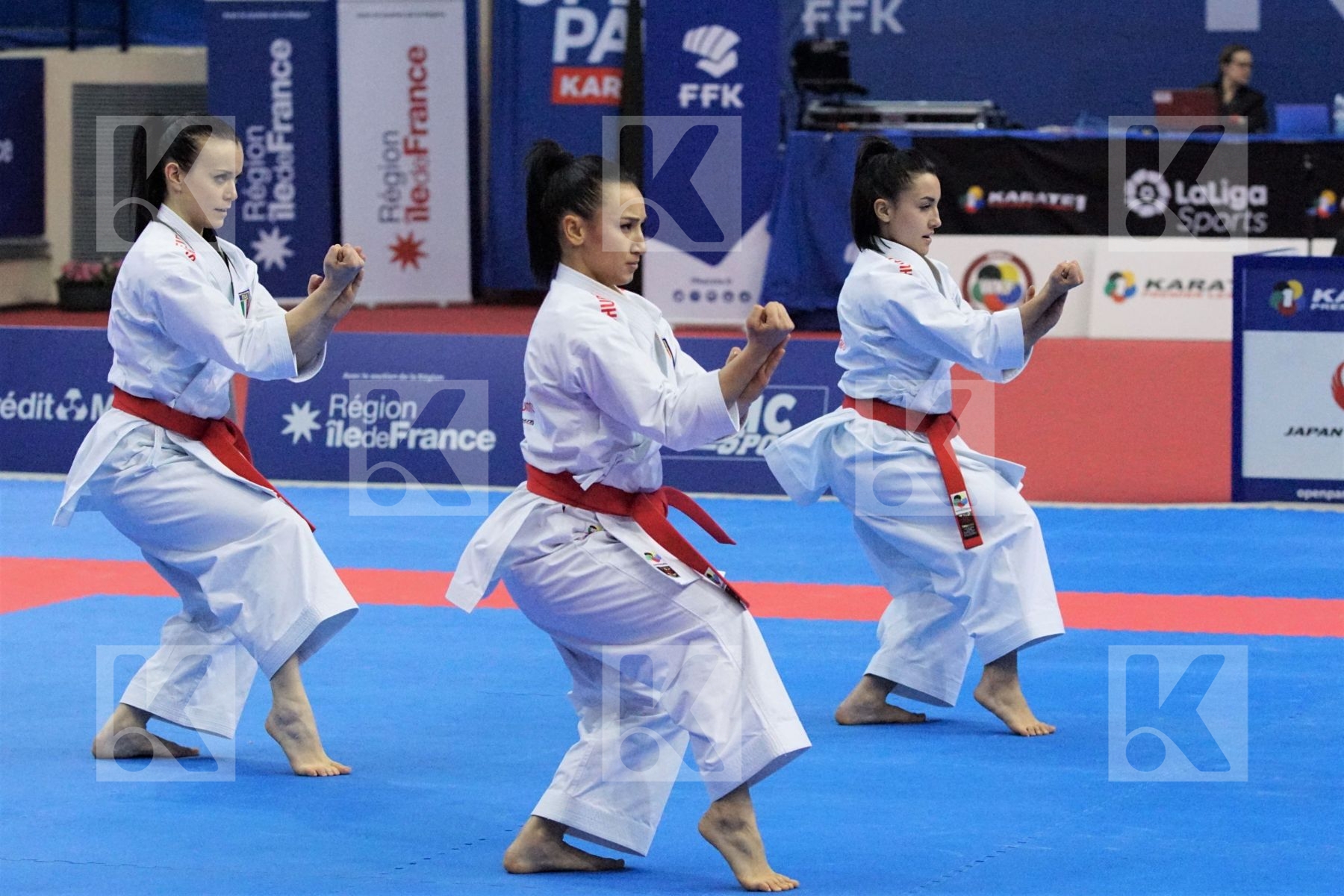 Italy vs. Spain in Female Team Kata - Gold match
