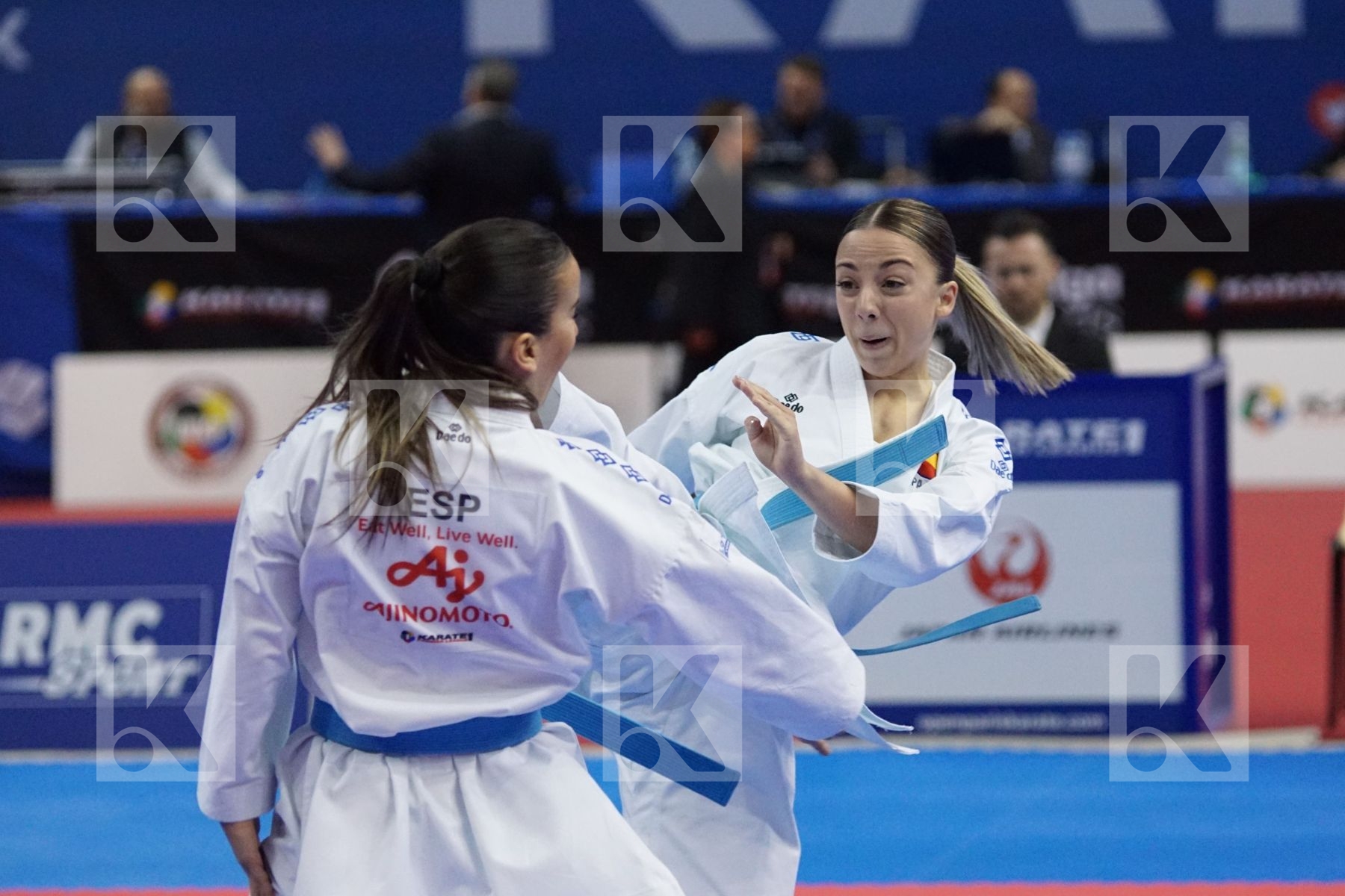 Italy vs. Spain in Female Team Kata - Gold match