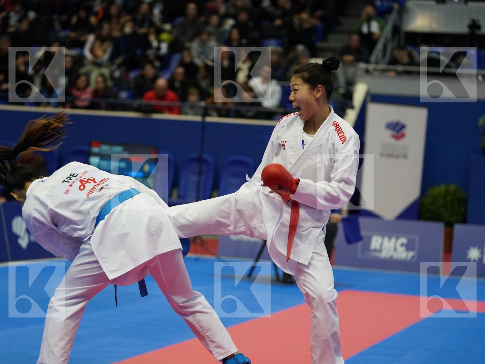 DING JIAMEI (CHINA) vs WEN TZU-YUN (TPE) in Senior Kumite -55 Kg - Bronze bout