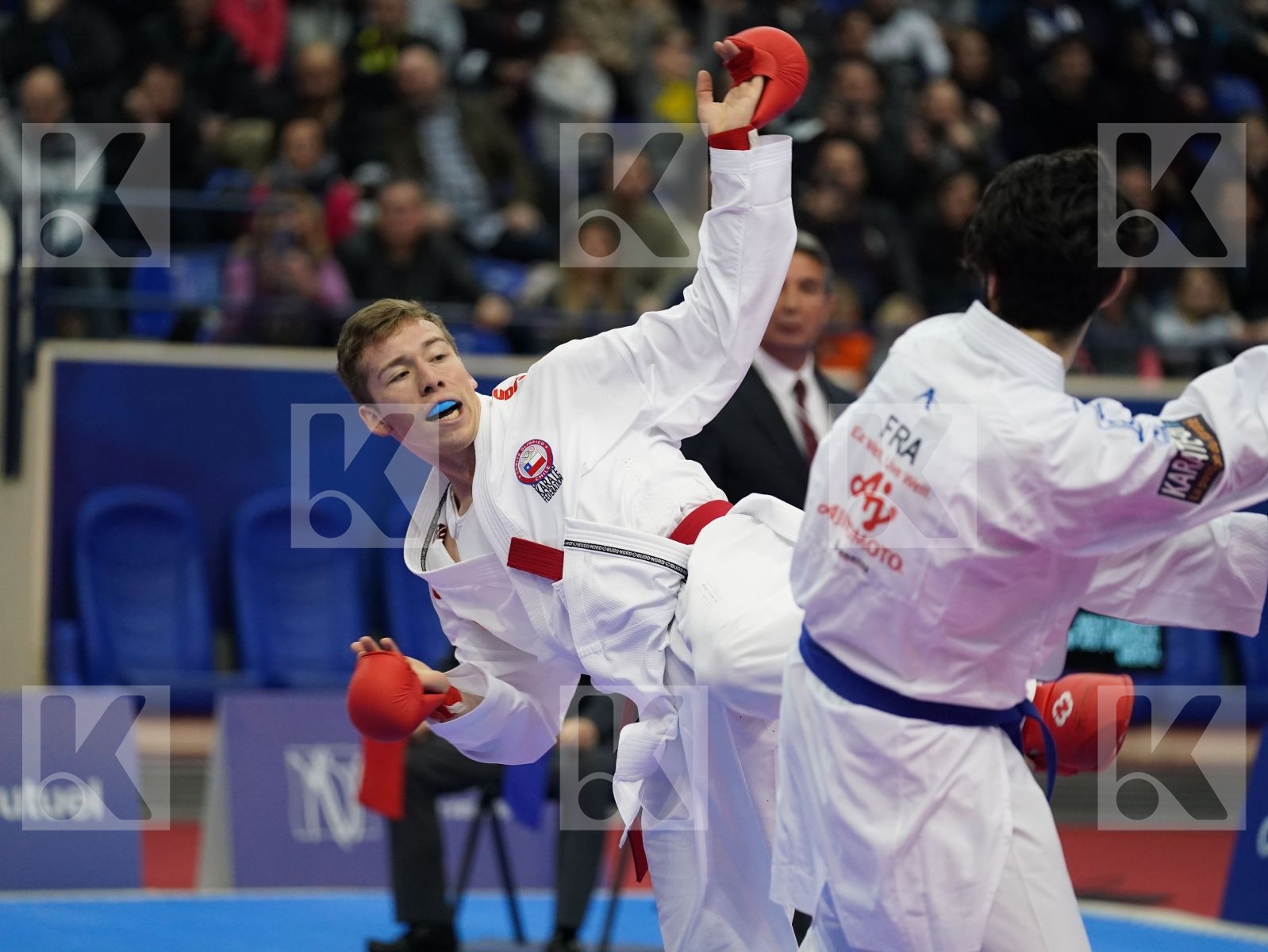 VELOZO CAMILO (CHILE) vs LAMOTTE YANIS (FRANCE) in Senior Kumite -67 Kg - Bronze bout