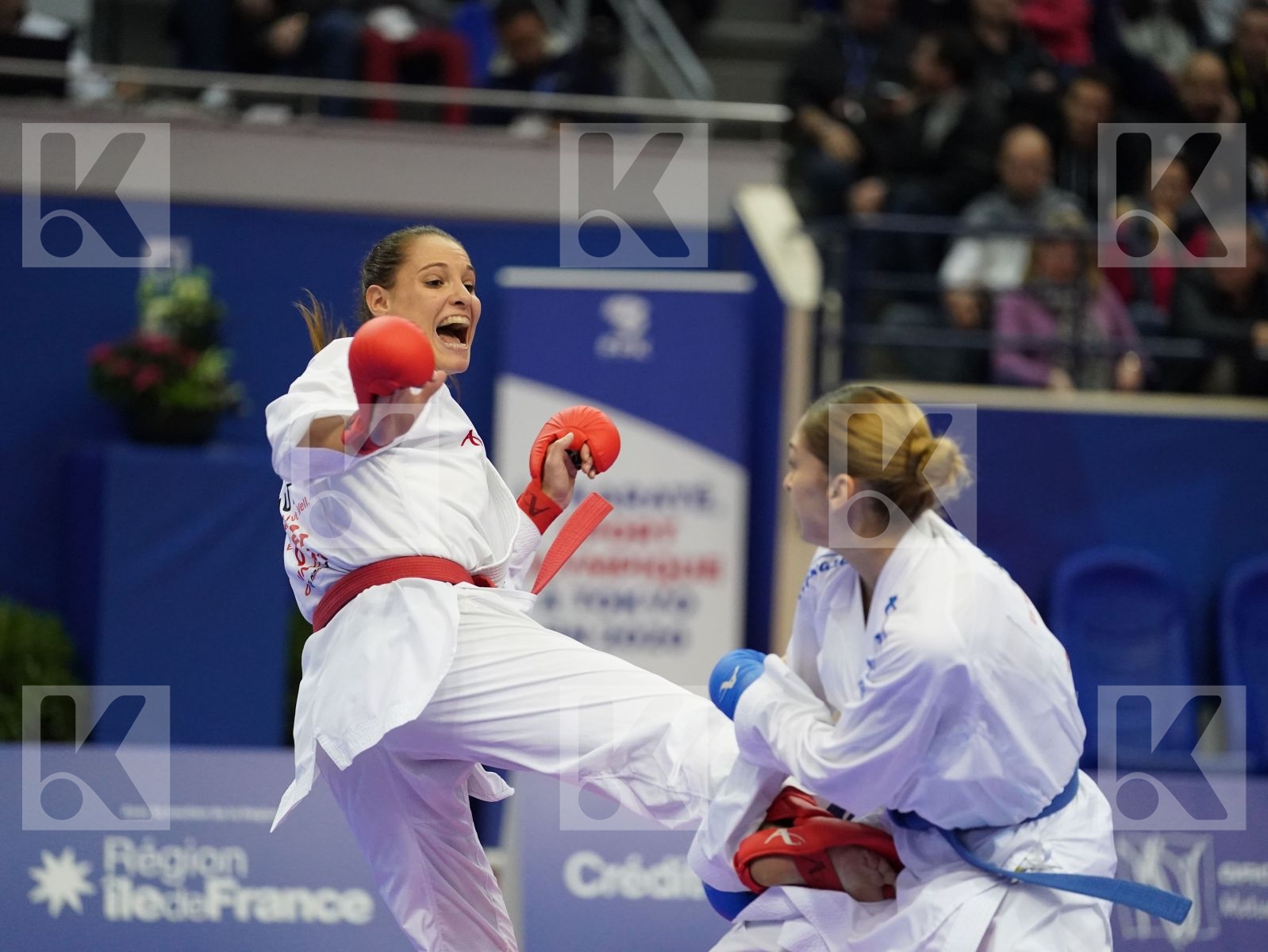 BUCHINGER ALISA (AUSTRIA) vs BRATIC MELISSA (CANADA) in Senior Kumite -68 Kg - Bronze bout