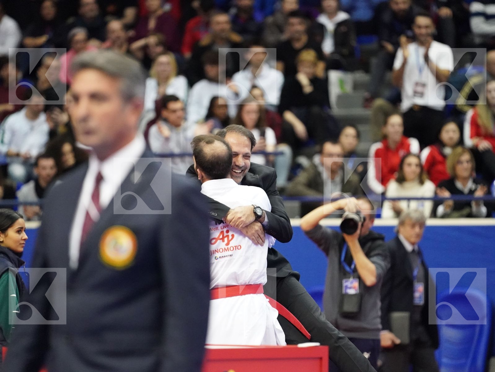 ASGARI GHONCHEH BAHMAN (IRAN) vs DA COSTA LOGAN (FRANCE) in Senior Kumite -75 Kg - Gold bout
