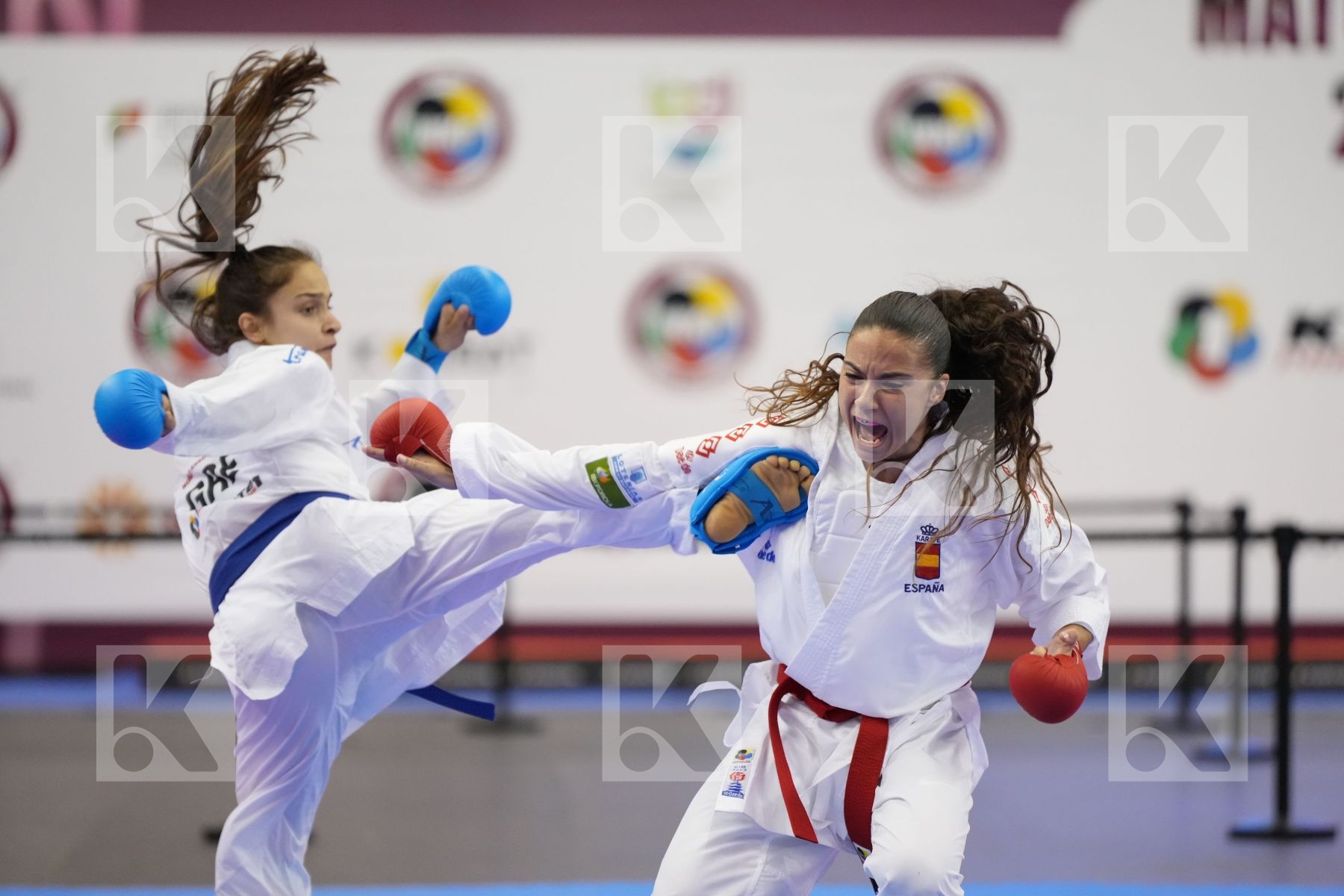 Kumite bronze bout featuring FERNANDEZ OSORIO CARLOTA & Stoli Maria