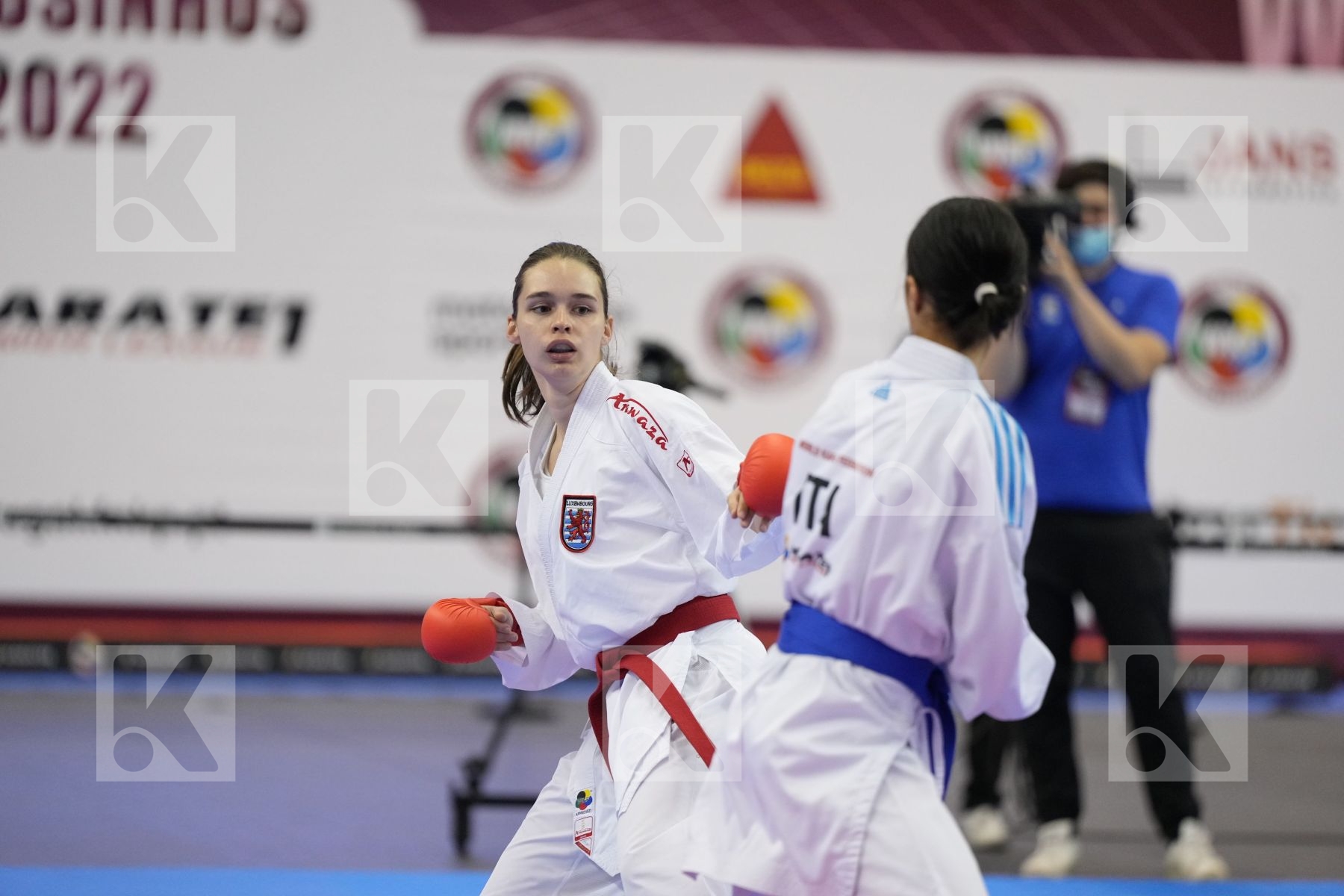 Kumite bronze bout featuring BRUNORI VERONICA & WARLING JENNIFER