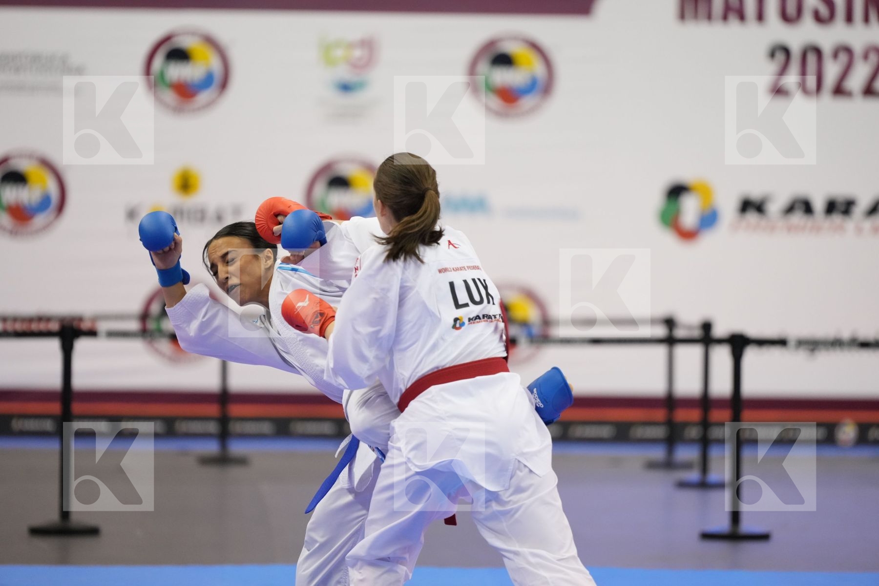Kumite bronze bout featuring BRUNORI VERONICA & WARLING JENNIFER
