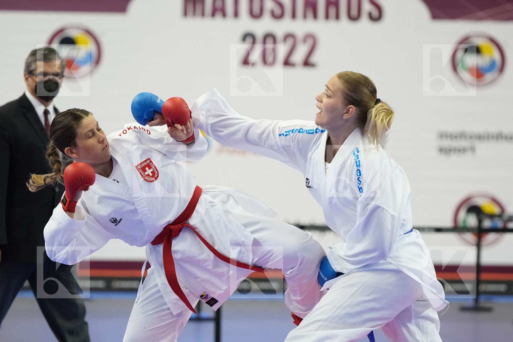 Kumite bronze bout featuring Creemers Ingrid & KAUFMANN FABIENNE