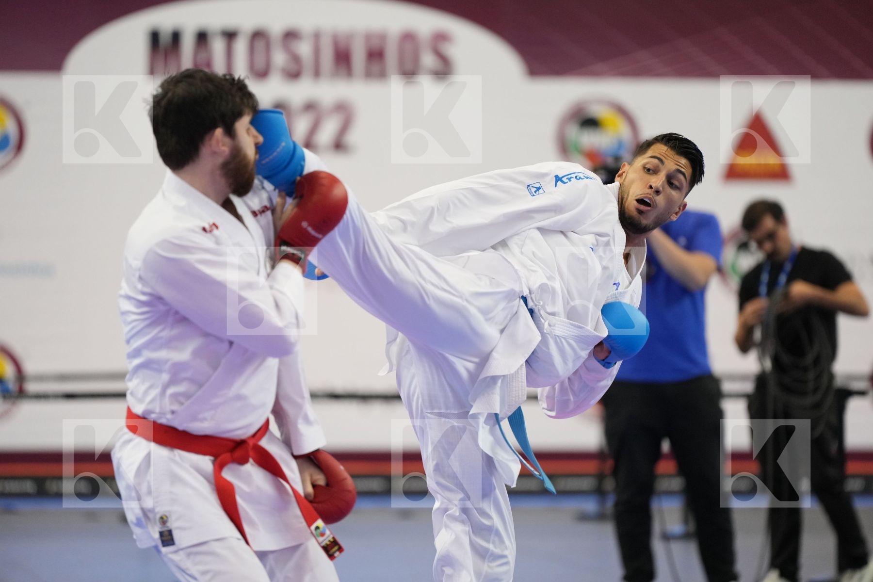 Kumite bronze bout featuring RETTENBACHER ROBIN & Costa Luca