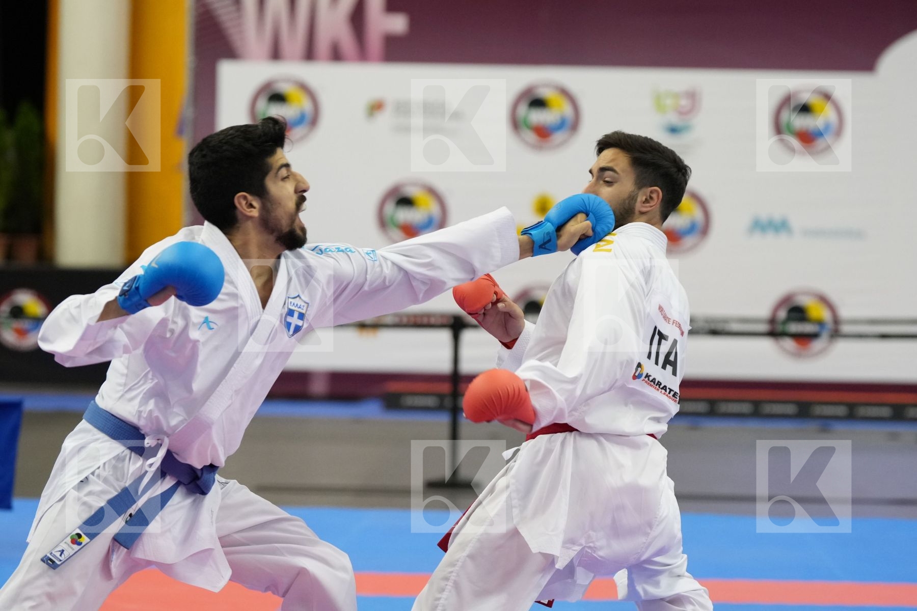 Kumite final bout featuring CRESCENZO ANGELO & XENOS CHRISTOS-STEFANOS