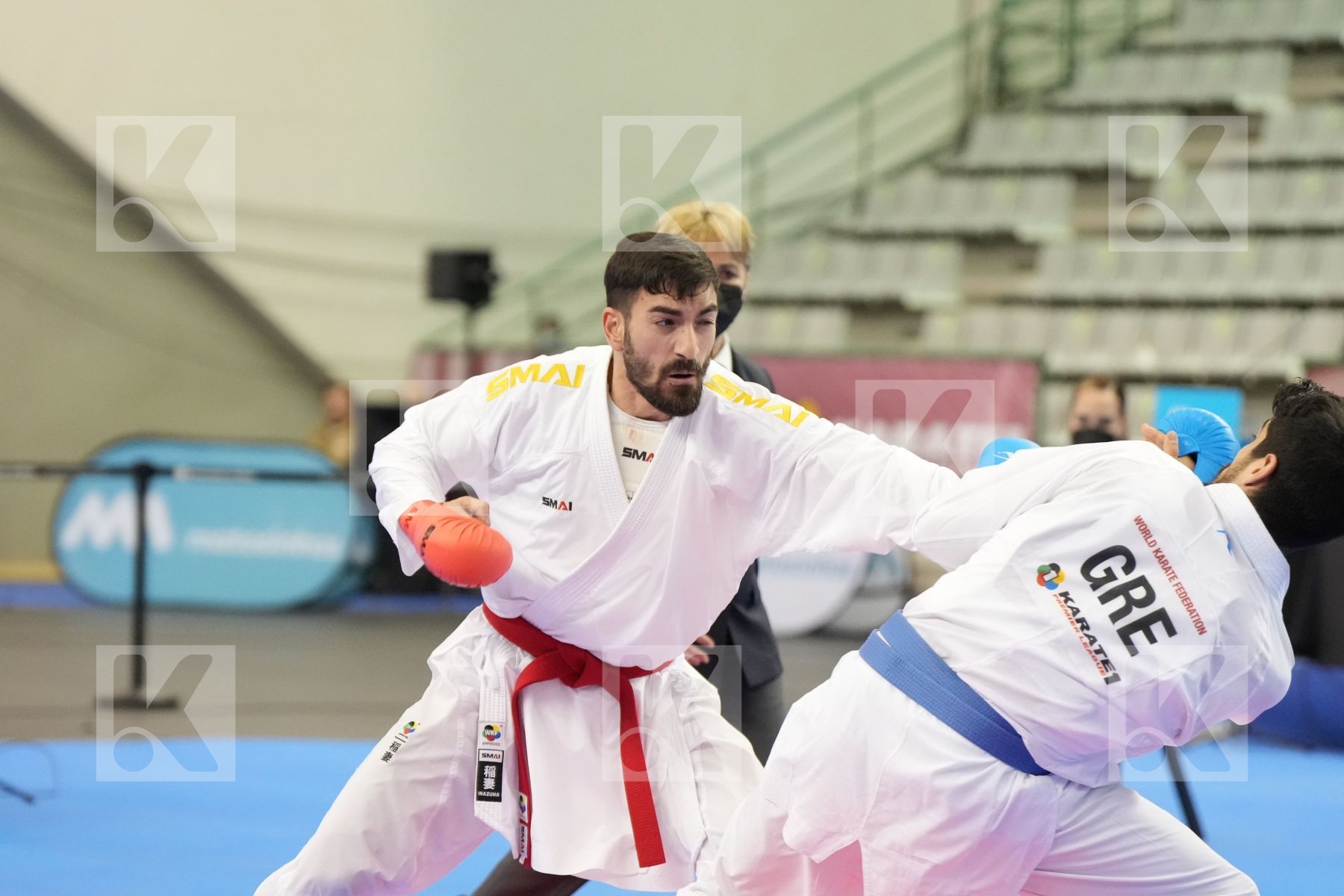 Kumite final bout featuring CRESCENZO ANGELO & XENOS CHRISTOS-STEFANOS