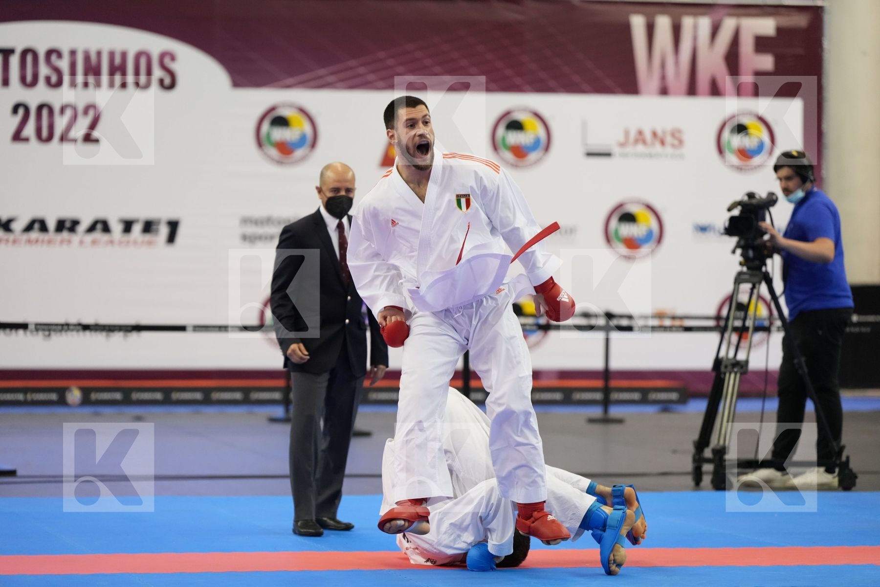 Kumite final bout featuring MARTINA MICHELE & Timmermans Brian