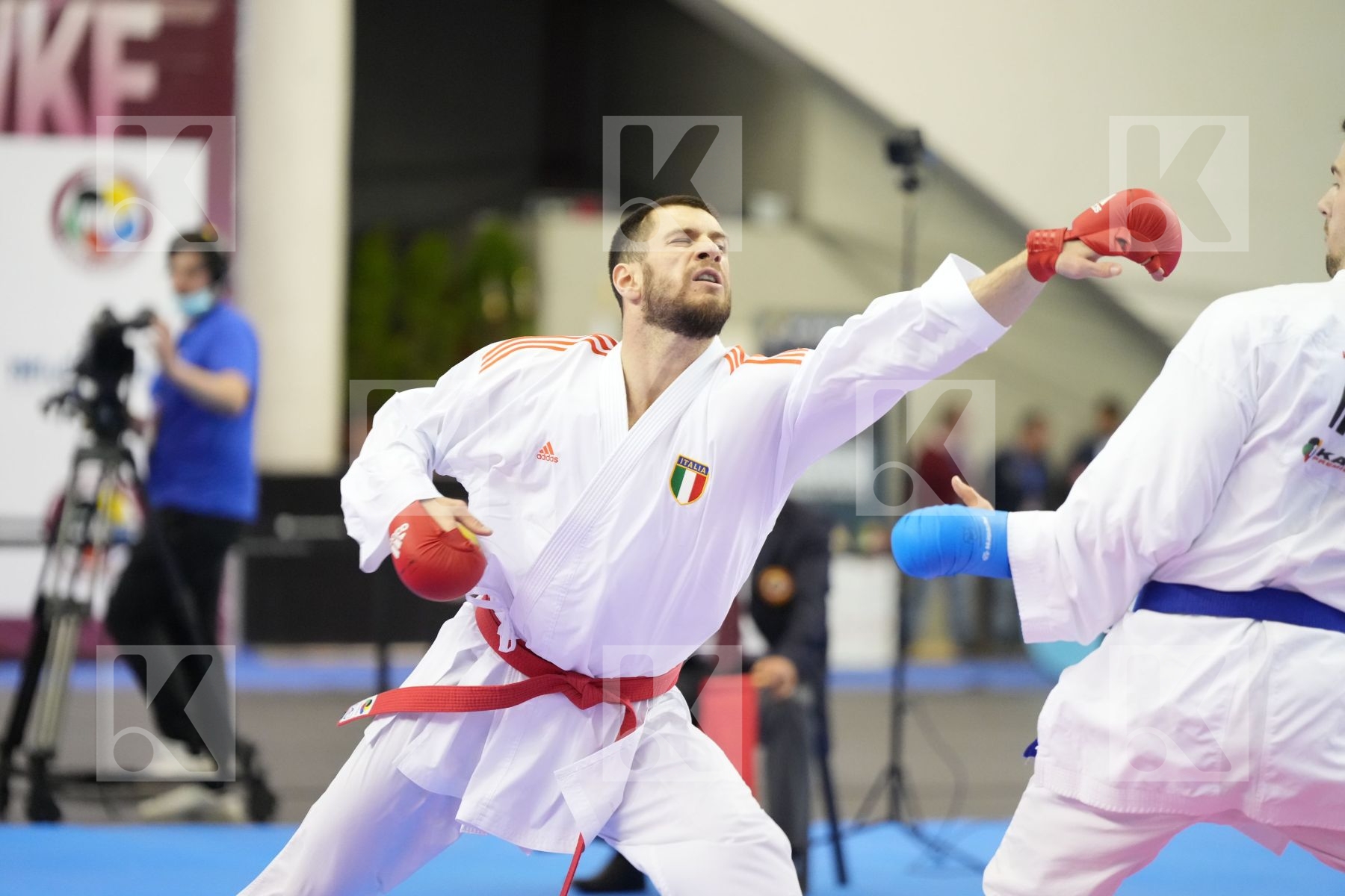 Kumite final bout featuring MARTINA MICHELE & Timmermans Brian