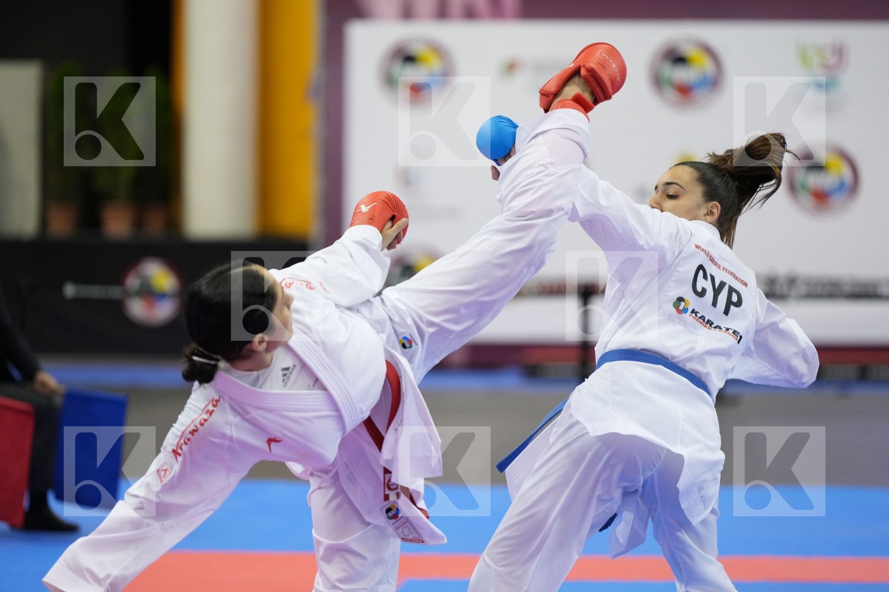 Kumite bronze bout featuring Sara Leal & Irene Kontou
