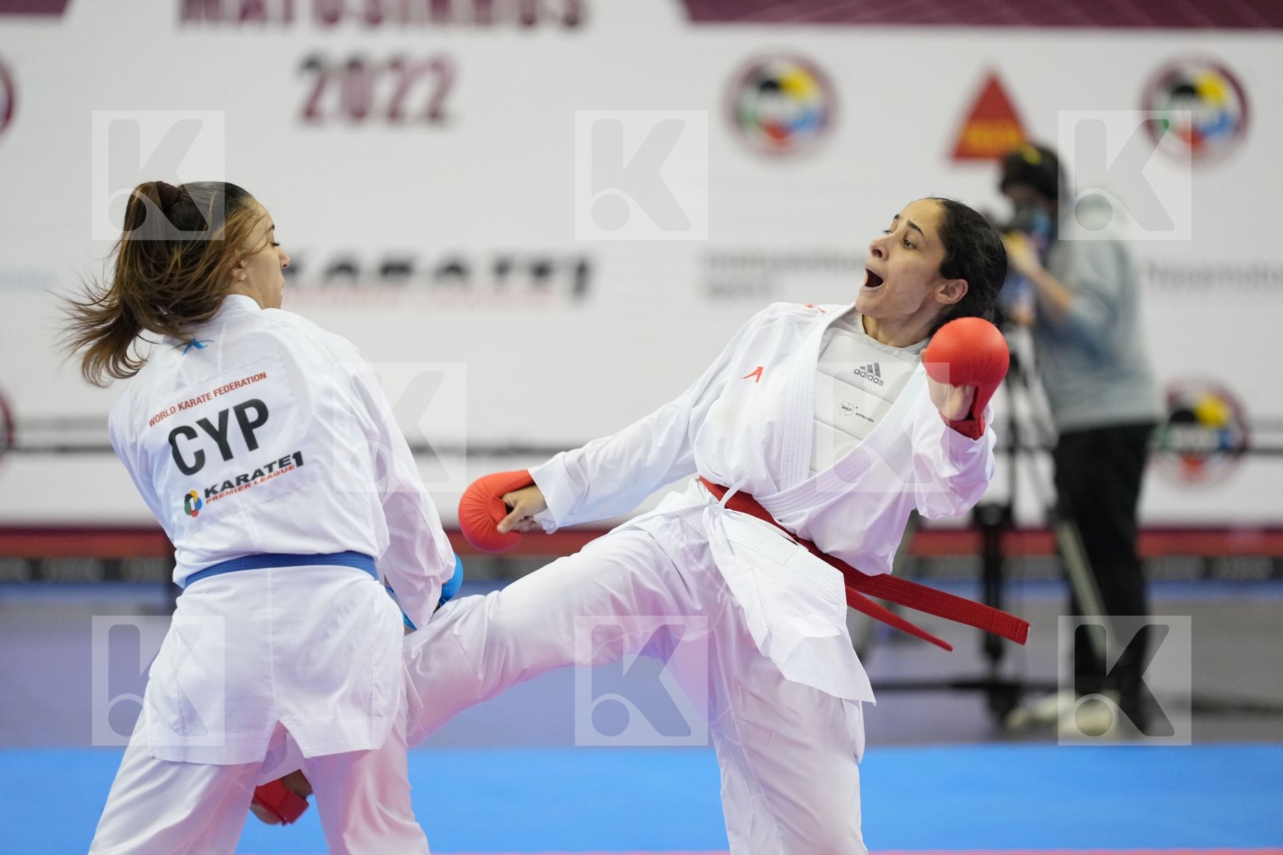 Kumite bronze bout featuring Sara Leal & Irene Kontou