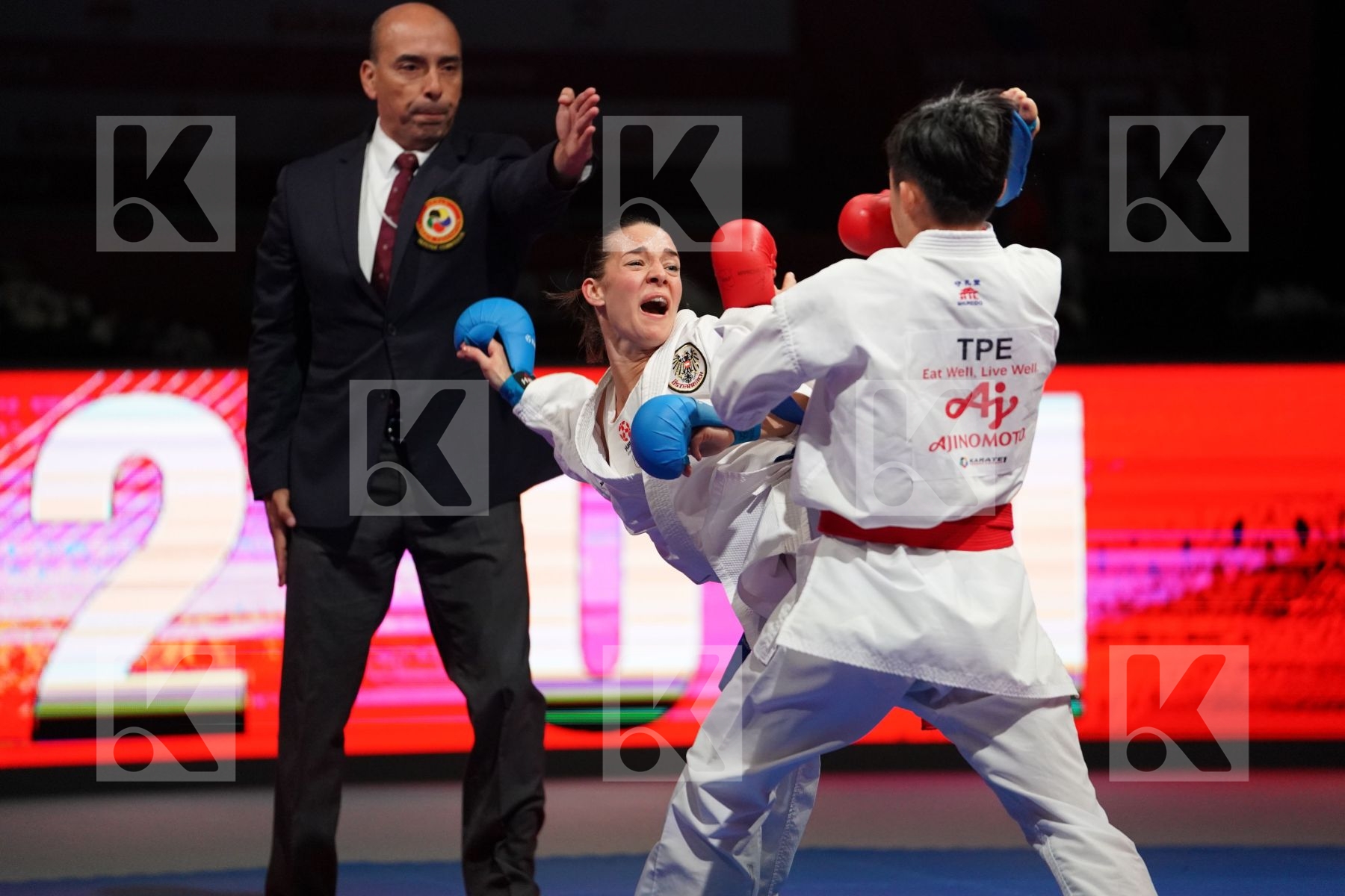 KU TSUI-PING (CHINESE TAIPEI) vs PLANK BETTINA (AUSTRIA) in Senior Kumite -50 Kg - Bronze bout