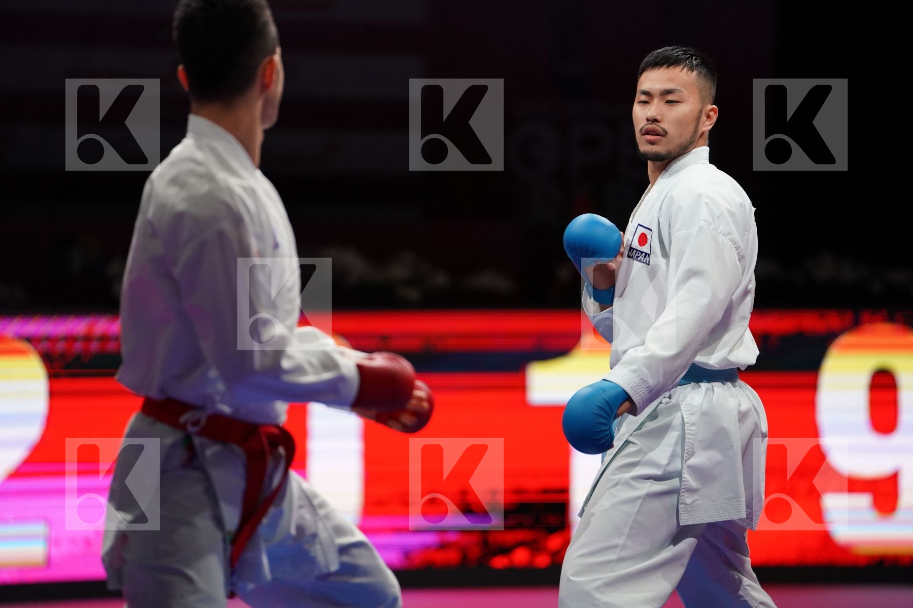 FUNAHASHI MASAMICHI (JAPAN) VS NAKANO SOICHIRO (JAPAN) in Senior Kumite -67 Kg - Bronze bout