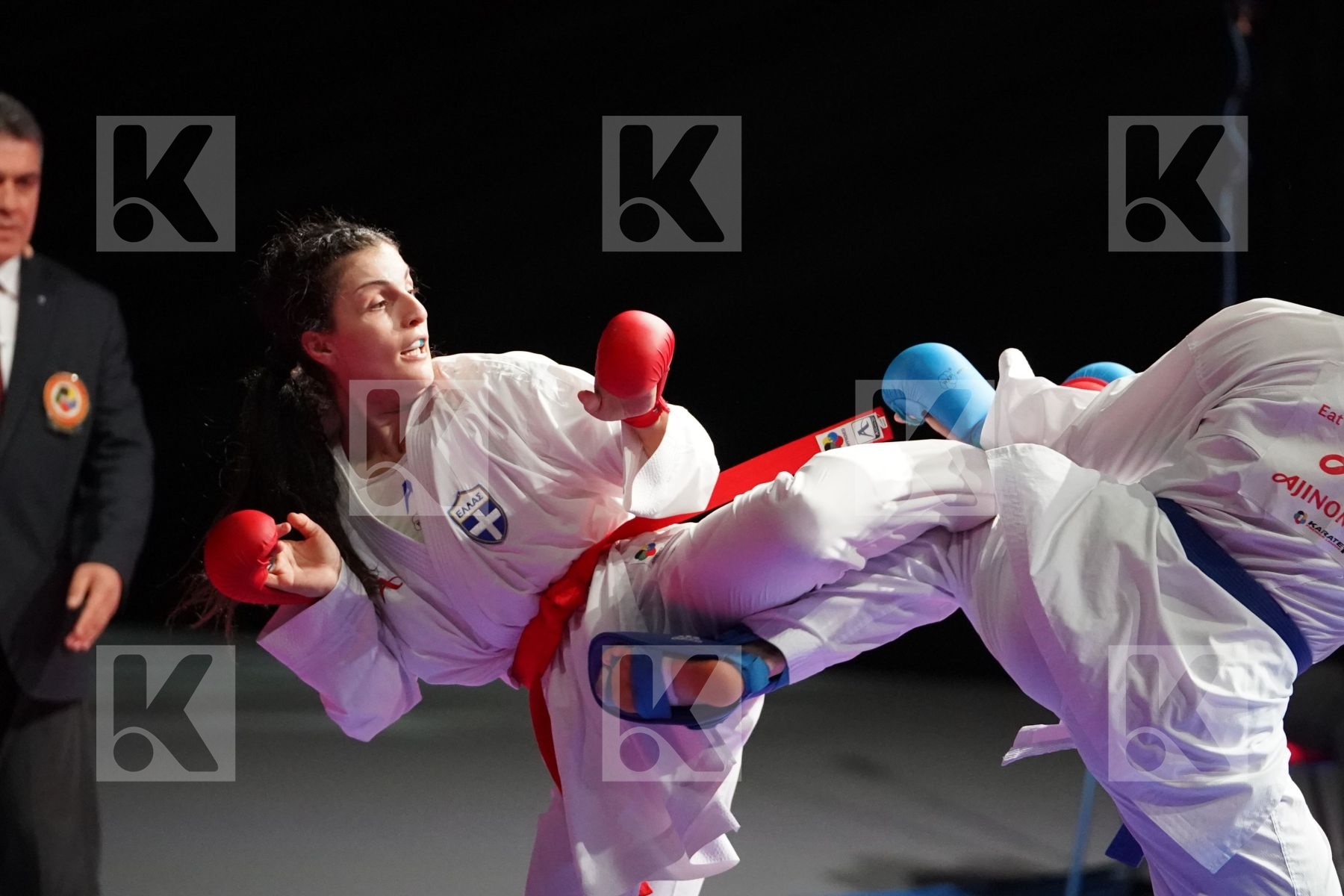 PANETSIDOU VASILIKI (GREECE) VS KNEER JOHANNA (GERMANY) in Senior Kumite -68 Kg - Bronze bout