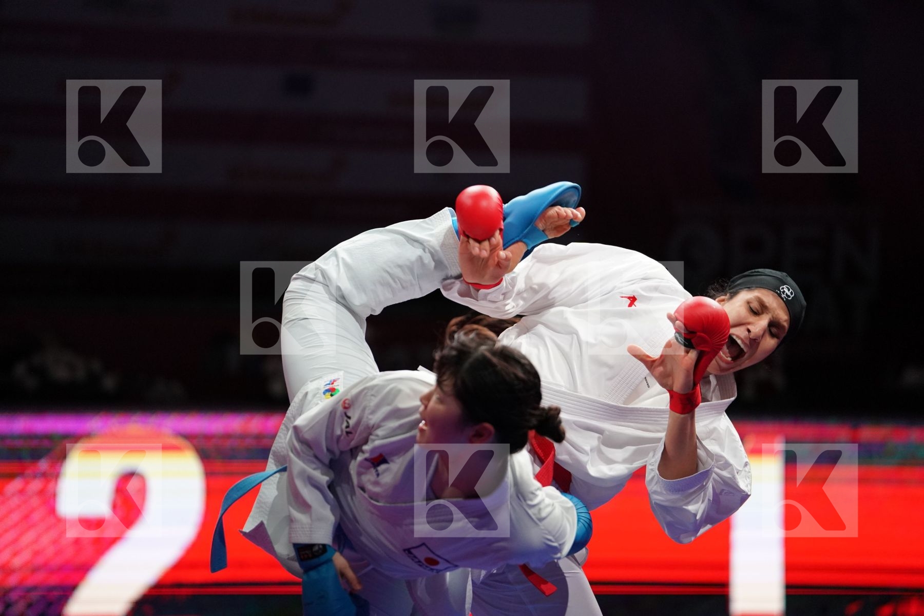 ABBASLI HAMIDEH (IRAN) VS SAITO AYAKA (JAPAN) in Senior Kumite 68+ Kg - Bronze bout