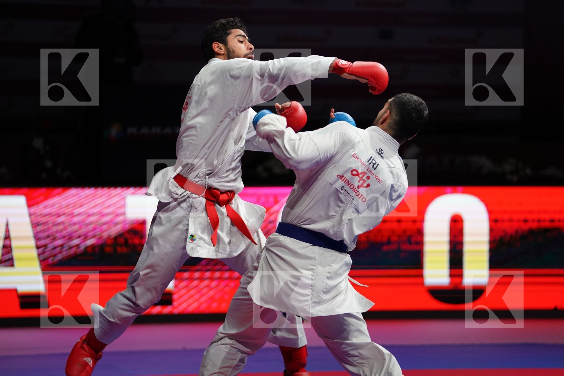 MAHMOUD TAHA TAREK (EGYPT) VS ABAZARI SALEH (IRAN) in Senior Kumite 84+ Kg - Bronze bout