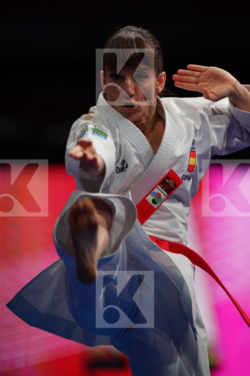 SANCHEZ JAIME SANDRA (SPAIN) in Senior Female Kata - Gold bout