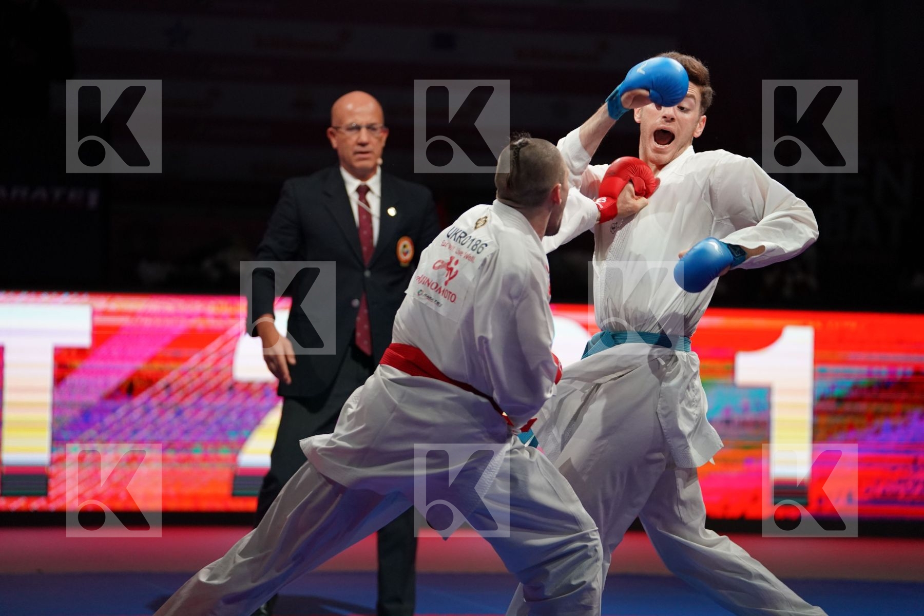 HORUNA STANISLAV (UKRAINE) VS ASIABARI ALI ASGHAR (IRAN) in Senior Kumite -75 Kg - Gold bout