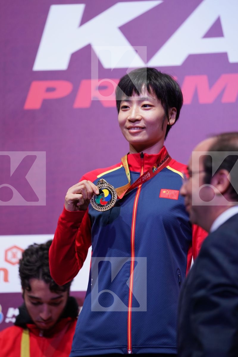 YIN XIAOYAN (CHINA) during podium ceremony