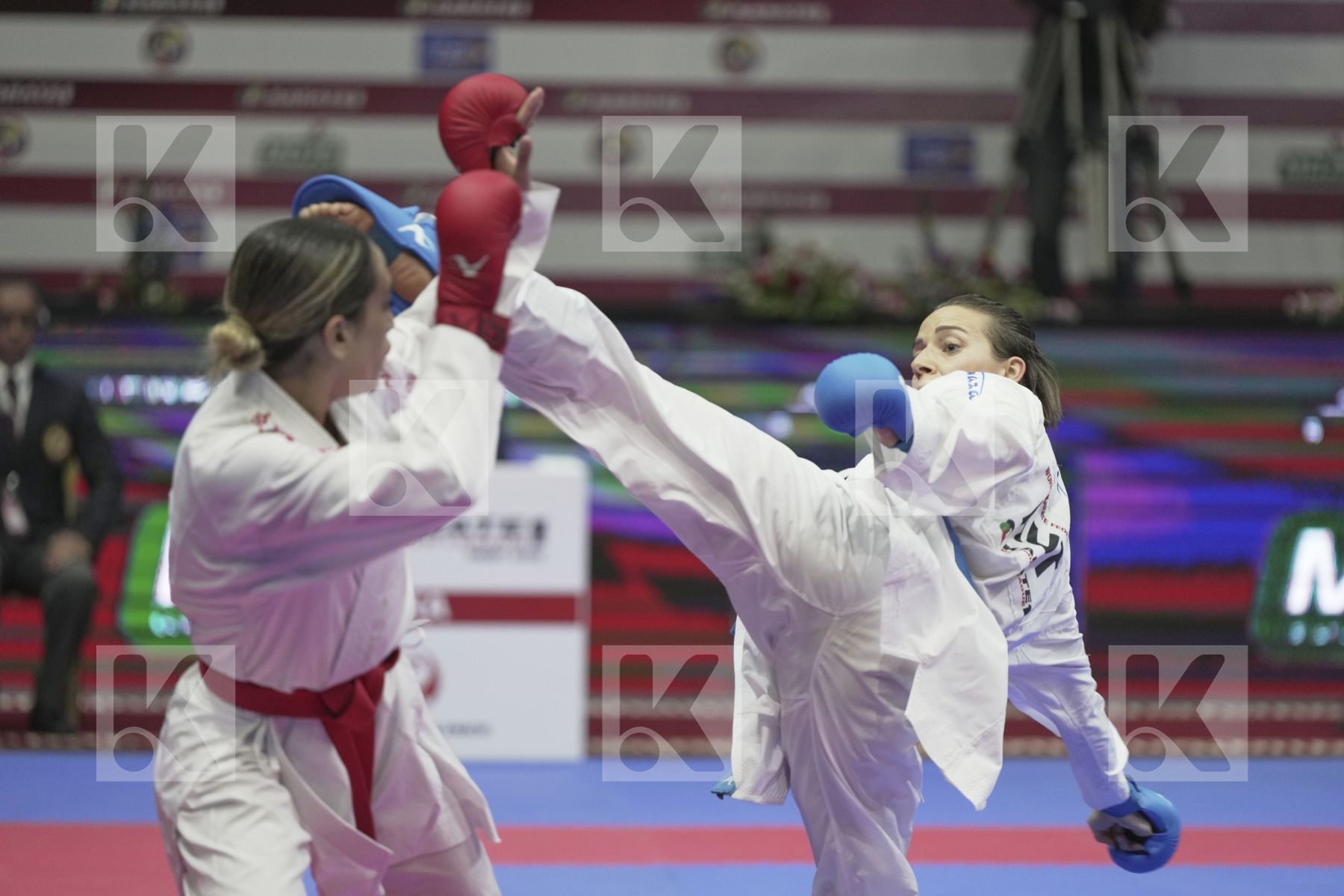 Kumite bronze bout featuring AGUS ASIA & PLANK BETTINA