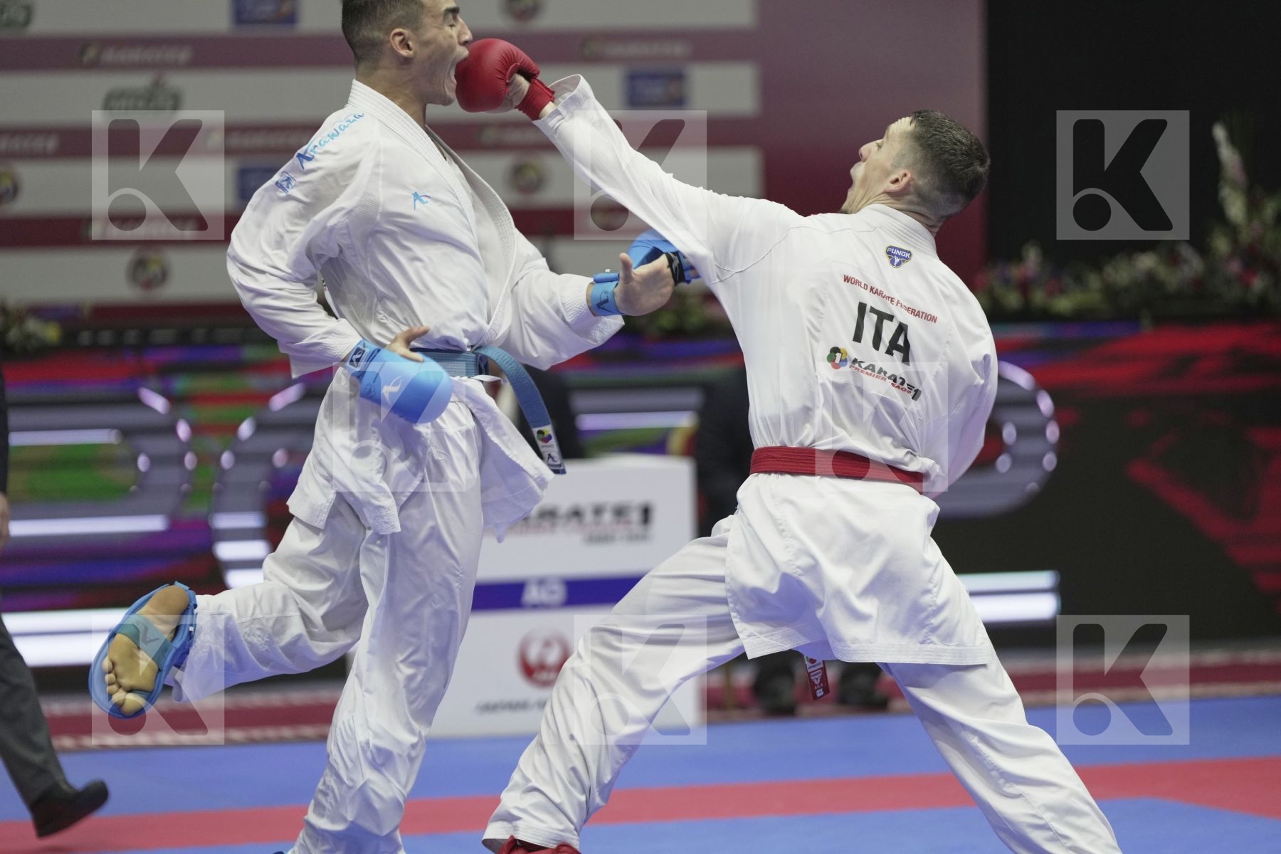 Kumite bronze bout featuring OUBAYA SAID & De vivo Gianluca