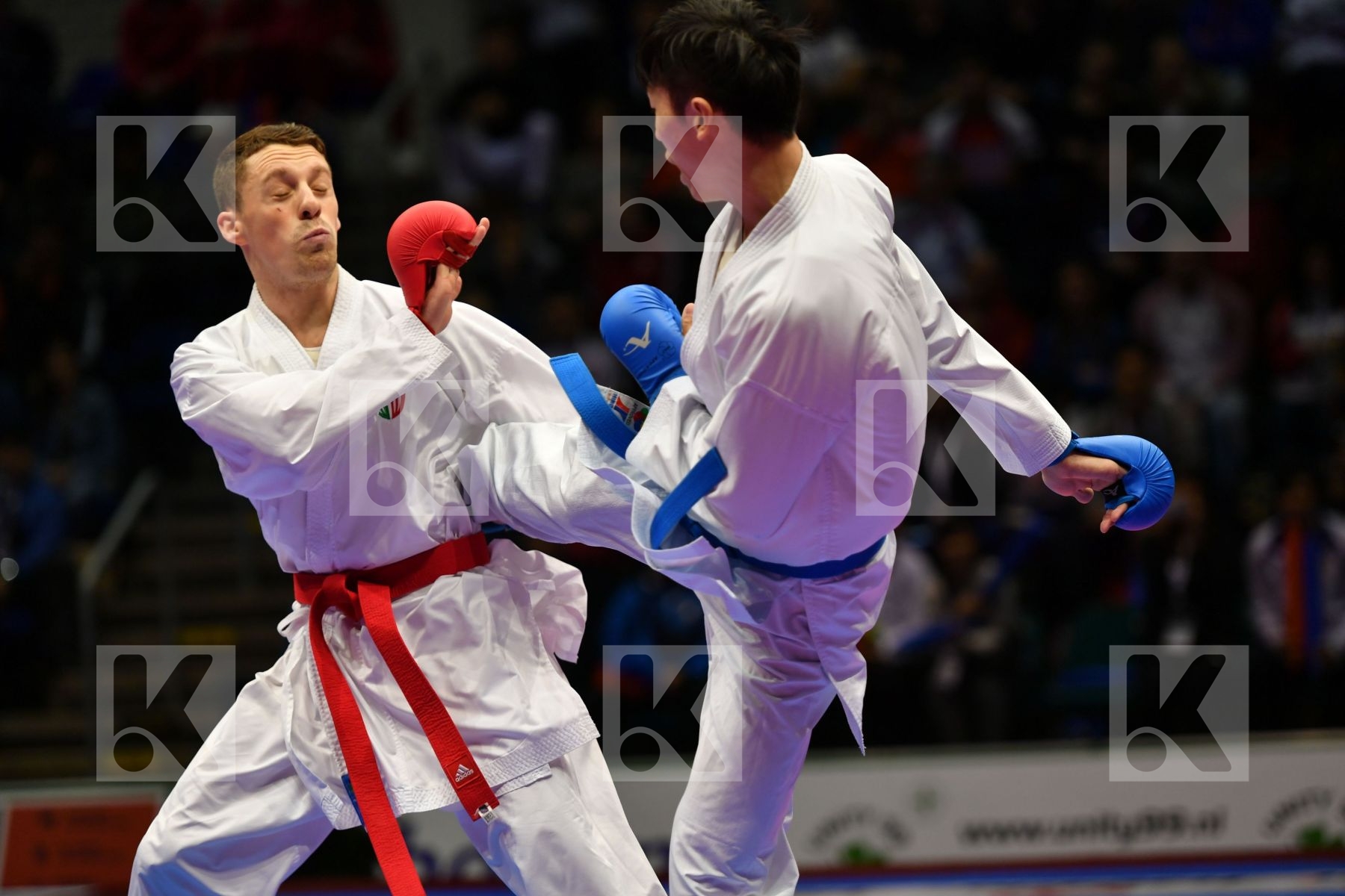 Chinese taipei De vivo Gianluca Italy Male kumite -67 kg Pan Po-