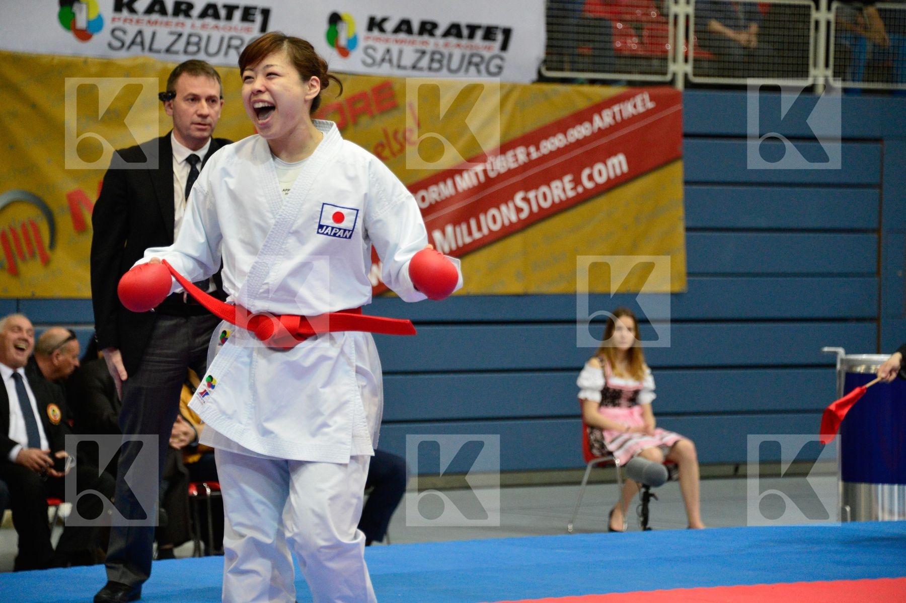 female kumite 68+ kg no uekusa ayumi kuusisto helena japan finla