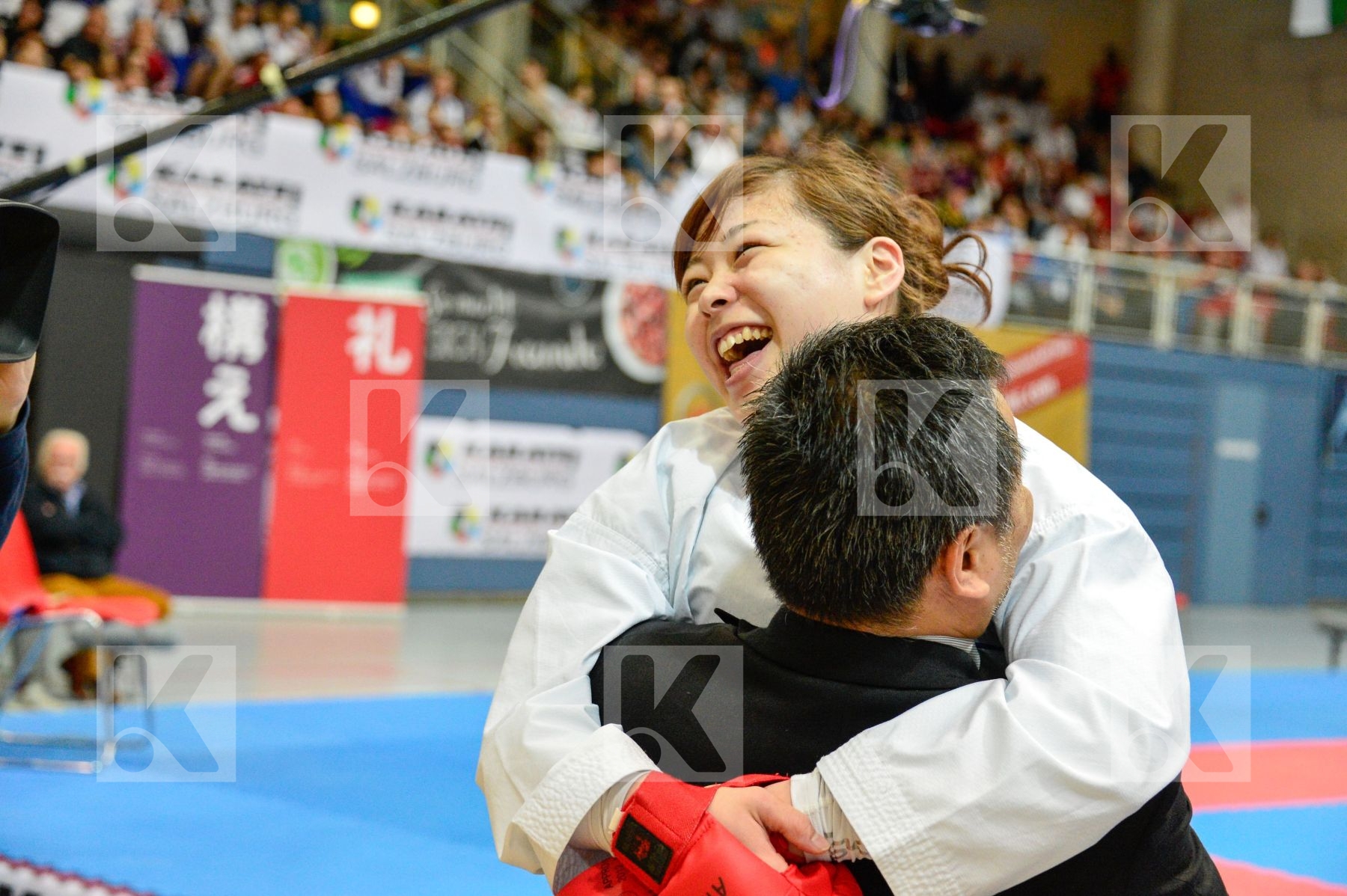 female kumite 68+ kg no uekusa ayumi kuusisto helena japan finla