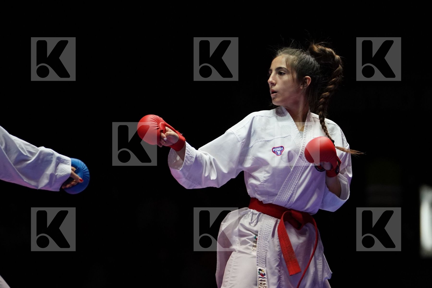 VALENTINA TORO MENESES (CHILE) VS TARAVAT KHAKSAR (ISLAMIC REPUBLIC OF IRAN) in Senior Kumite -55 Kg - Gold bout
