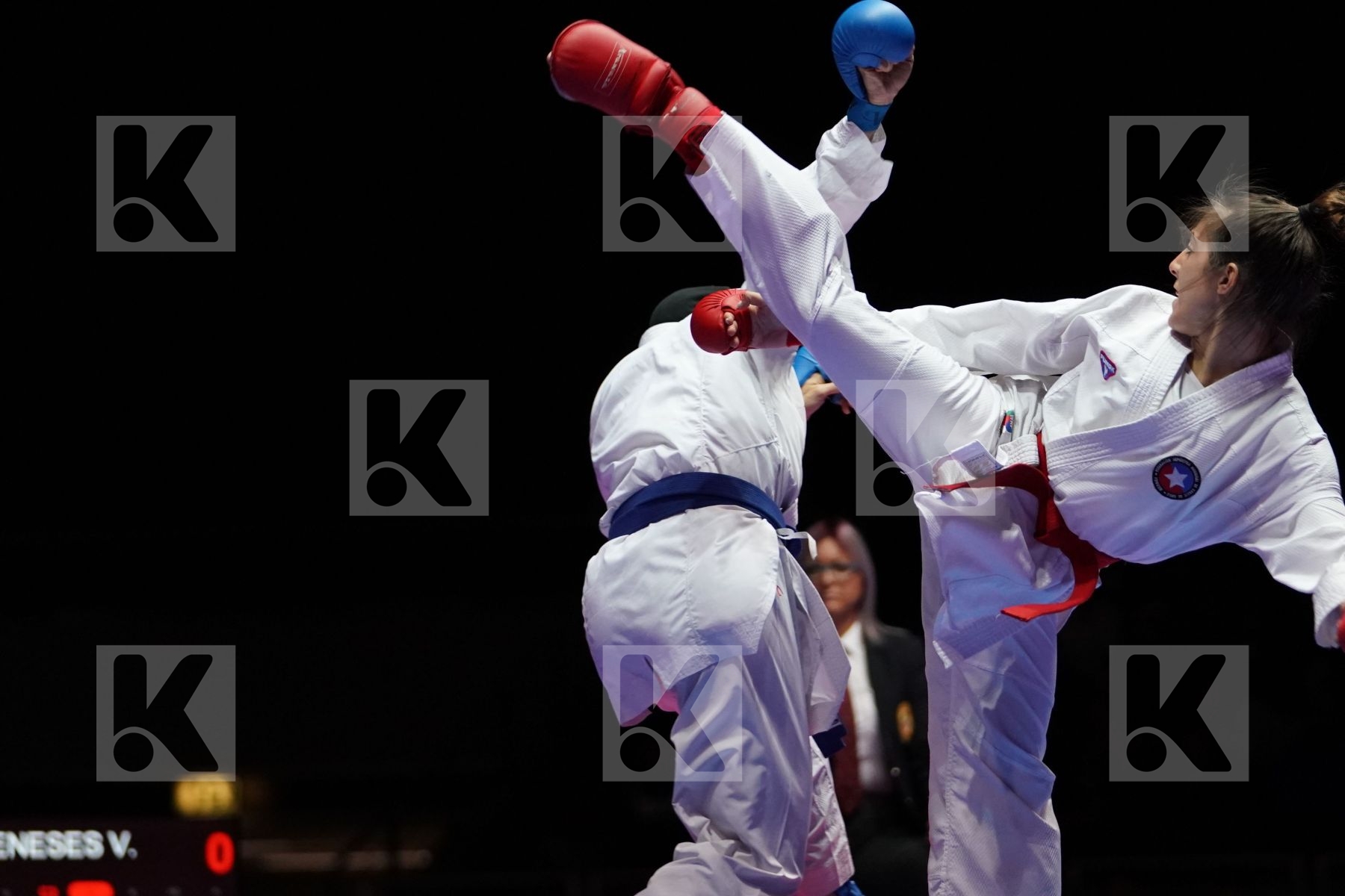 VALENTINA TORO MENESES (CHILE) VS TARAVAT KHAKSAR (ISLAMIC REPUBLIC OF IRAN) in Senior Kumite -55 Kg - Gold bout