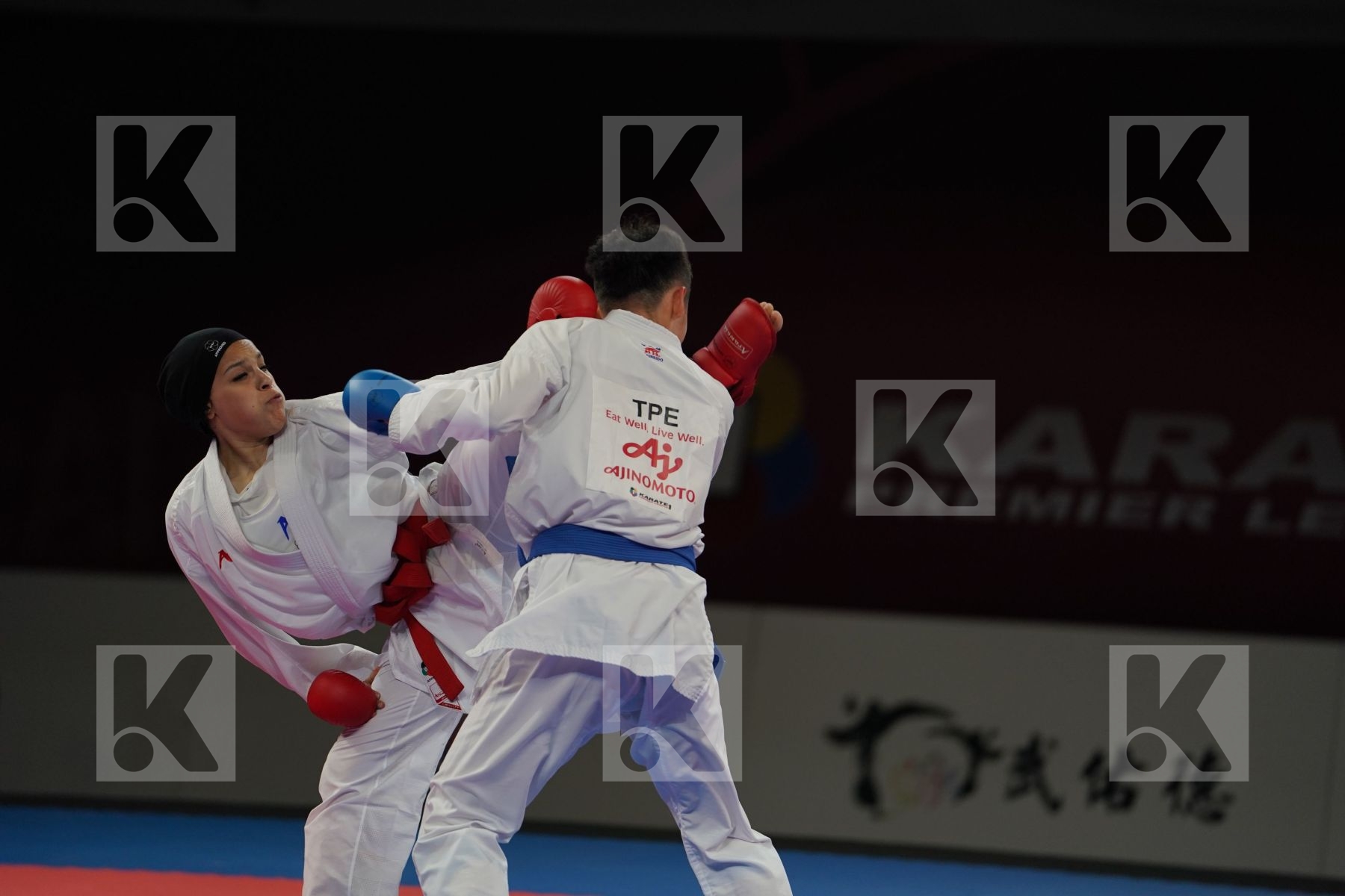 SAYED RADWA (EGYPT) vs KU TSUI-PING (CHINESE TAIPEI) in Senior Kumite -50 Kg - Bronze bout