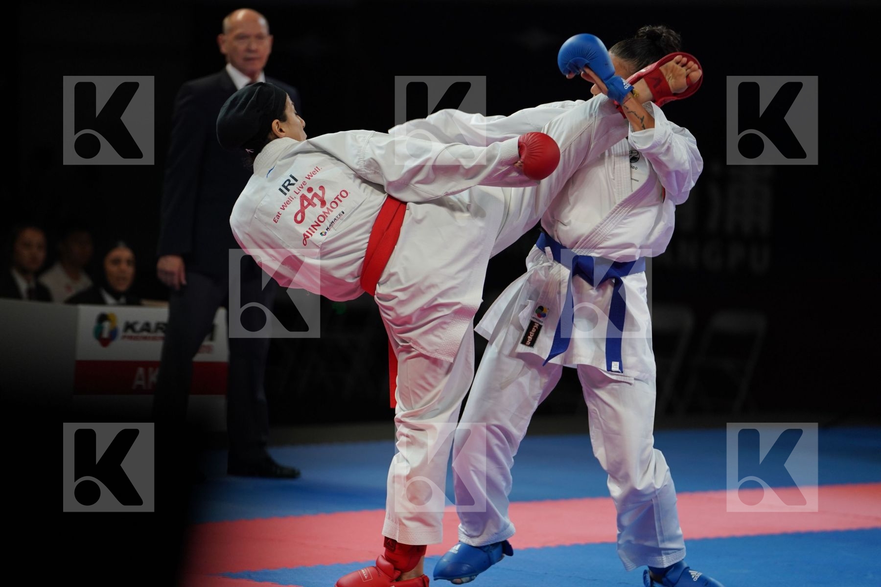 KHAKSAR TRAVAT (ISLAMIC REPUBLIC OF IRAN) vs BUSA LORENA (ITALY) in Senior Kumite -55 Kg - Bronze bout