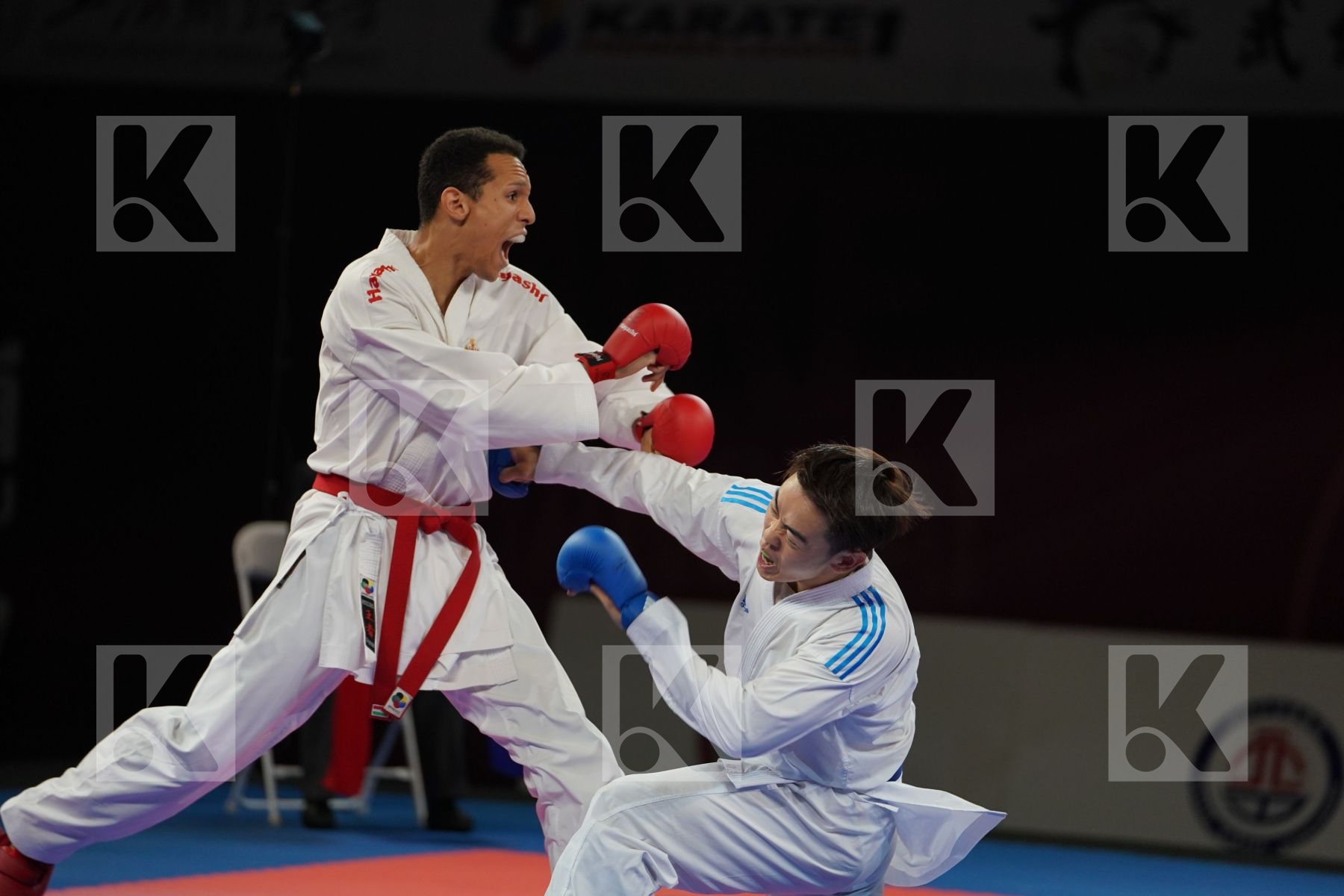 TADISSI YVES MARTIAL (HUNGARY) vs NGAMPHUENGPHIT SUPA (THAILAND) in Senior Kumite -67 Kg - Bronze bout