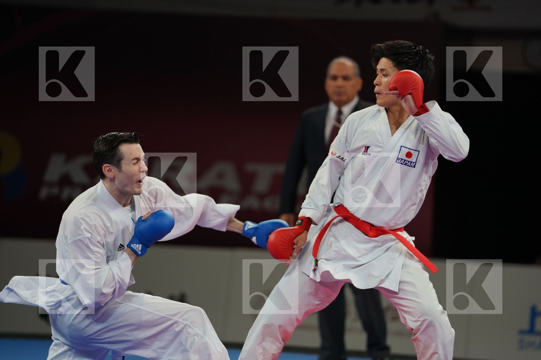 SAKIYAMA YUSEI (JAPAN) vs SCOTT THOMAS (USA) in Senior Kumite -75 Kg - Bronze bout