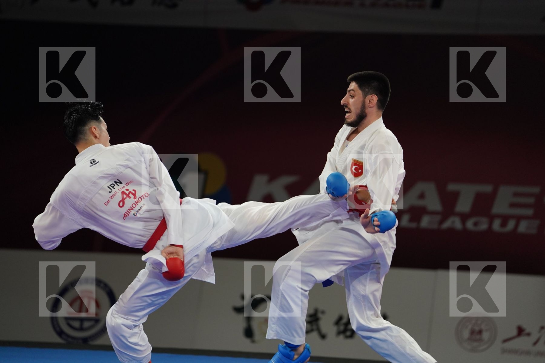 NISHIMURA KEN (JAPAN) vs ELTEMUR ERMAN (TURKEY) in Senior Kumite -75 Kg - Bronze bout