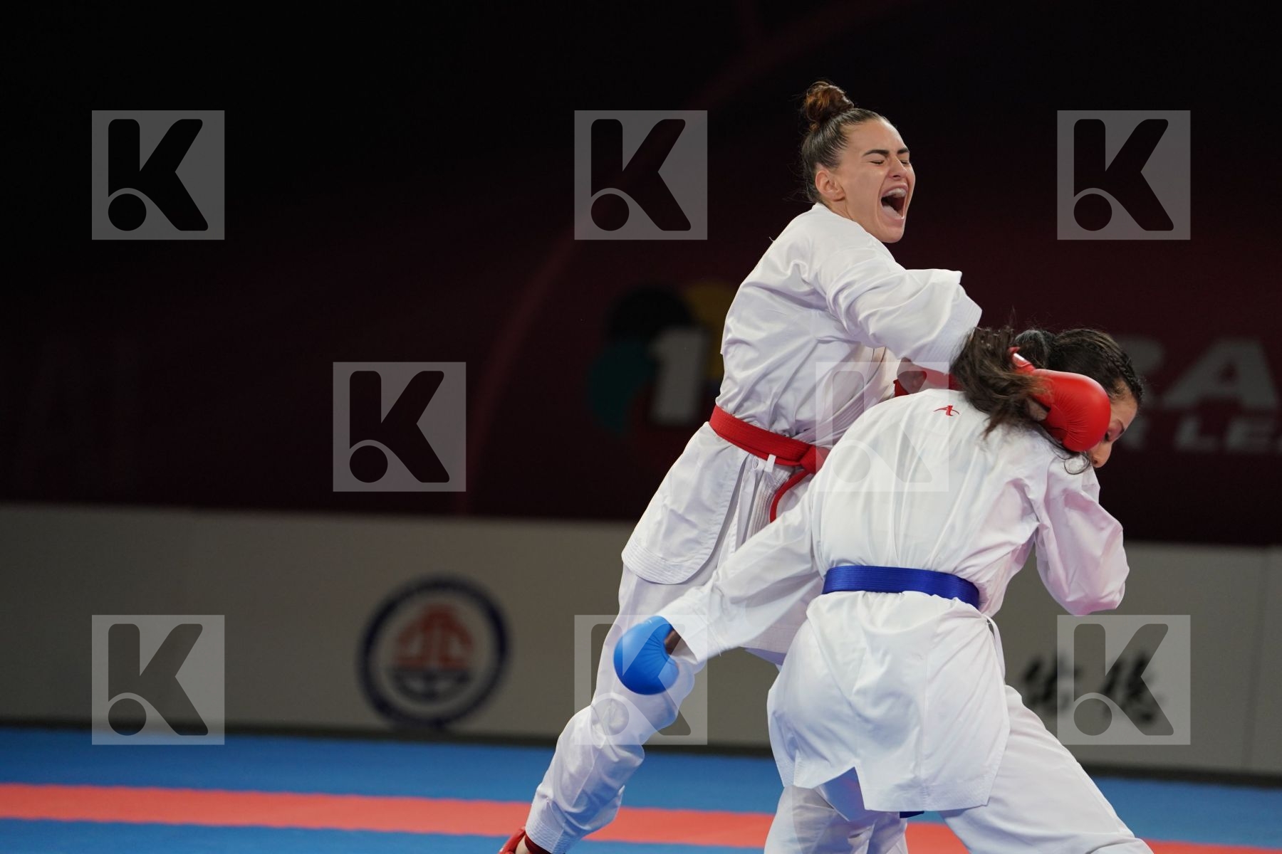 AVAZERI LEA (FRANCE) vs PANETSIDOU VASILIKI (GREECE) in Senior Kumite -68 Kg - Bronze bout