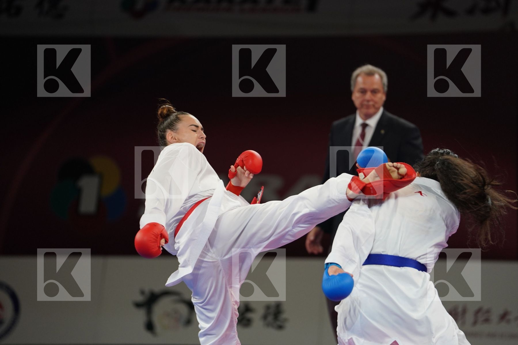 AVAZERI LEA (FRANCE) vs PANETSIDOU VASILIKI (GREECE) in Senior Kumite -68 Kg - Bronze bout