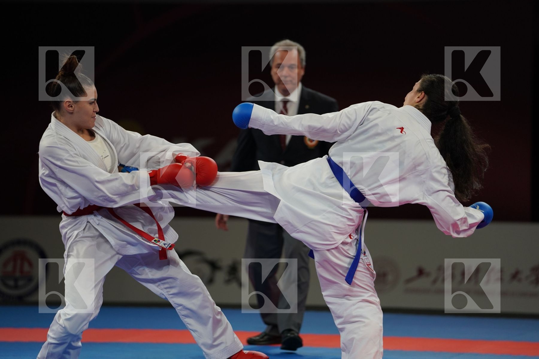 AVAZERI LEA (FRANCE) vs PANETSIDOU VASILIKI (GREECE) in Senior Kumite -68 Kg - Bronze bout