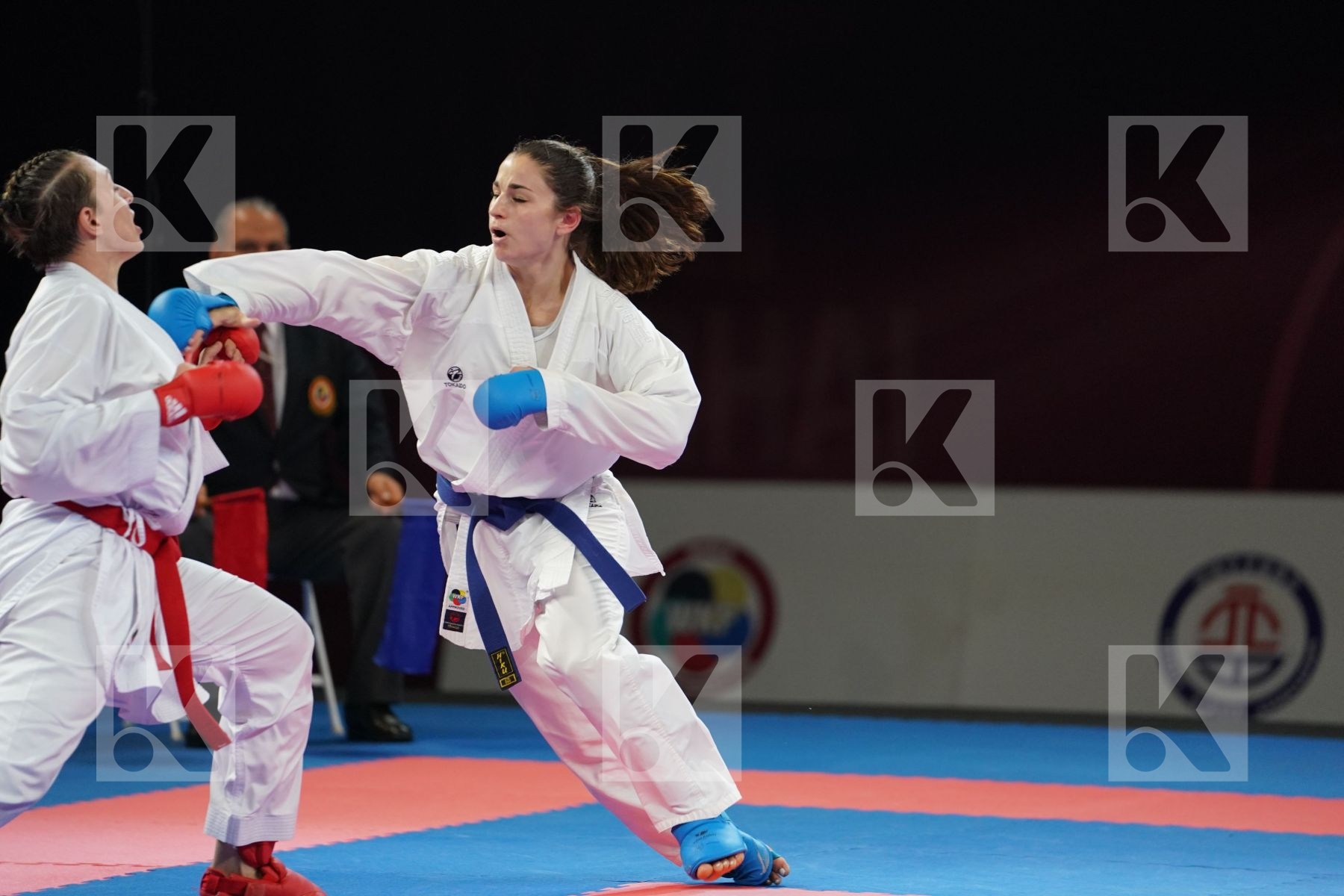 SEMERARO SILVIA (ITALY) vs QUIRICI ELENA (SWITZERLAND) in Senior Kumite -68 Kg - Bronze bout