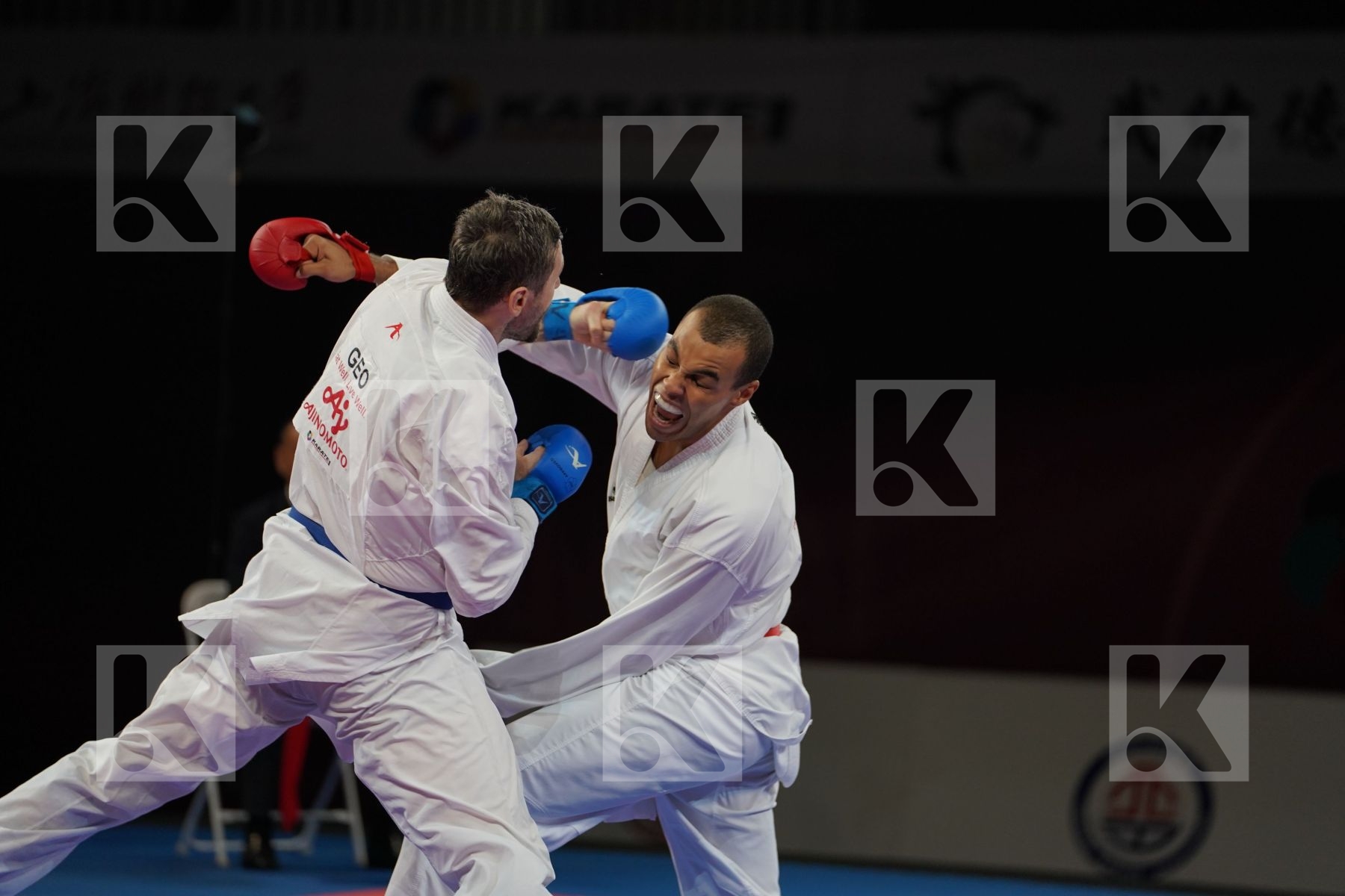 LARDY TYRON-DARNELL (NETHERLANDS) vs ARKANIA GOGITA (GEORGIA) in Senior Kumite 84+ Kg - Bronze bout