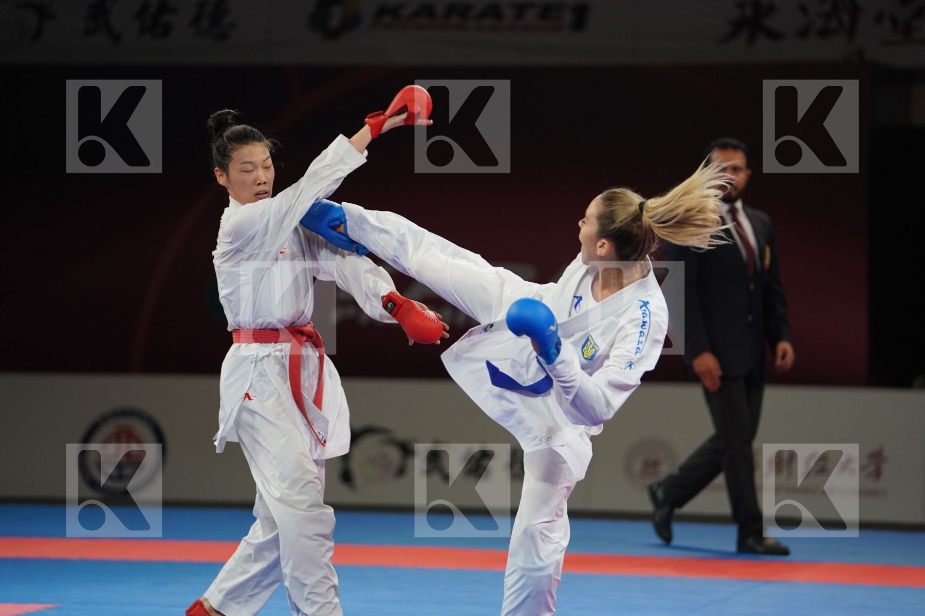 DING JIAMEI (PEOPLES REPUBLIC OF CHINA) vs TERLIUGA ANZHELIKA (UKRAINE) in Senior Kumite -55 Kg - Gold bout