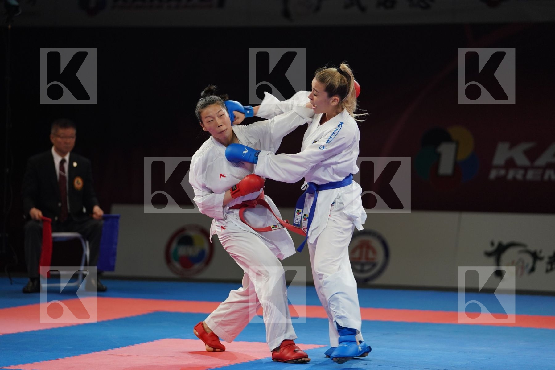DING JIAMEI (PEOPLES REPUBLIC OF CHINA) vs TERLIUGA ANZHELIKA (UKRAINE) in Senior Kumite -55 Kg - Gold bout