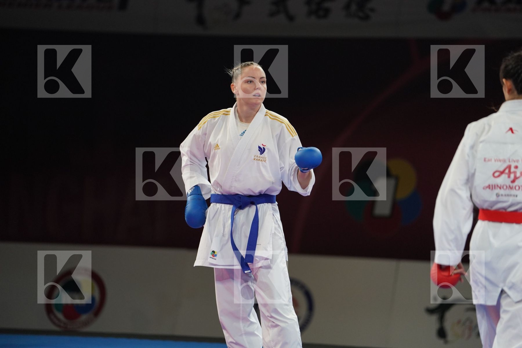 GONG LI (PEOPLES REPUBLIC OF CHINA) vs AGIER ALIZEE (FRANCE) in Senior Kumite -68 Kg - Gold bout